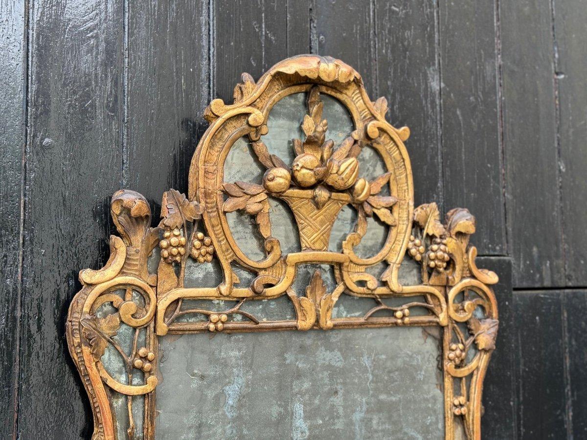 Large Louis XV Pareclosed Mirror In Carved And Gilded Wood, France 18th Century For Sale 5