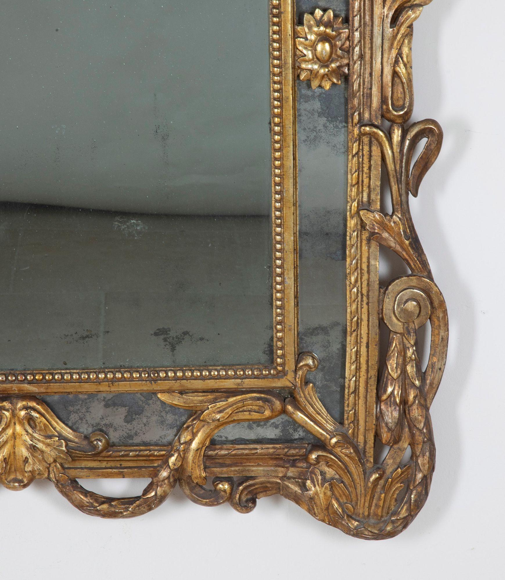 Specchio Grande specchio dorato rococò del periodo Luigi XV in vendita