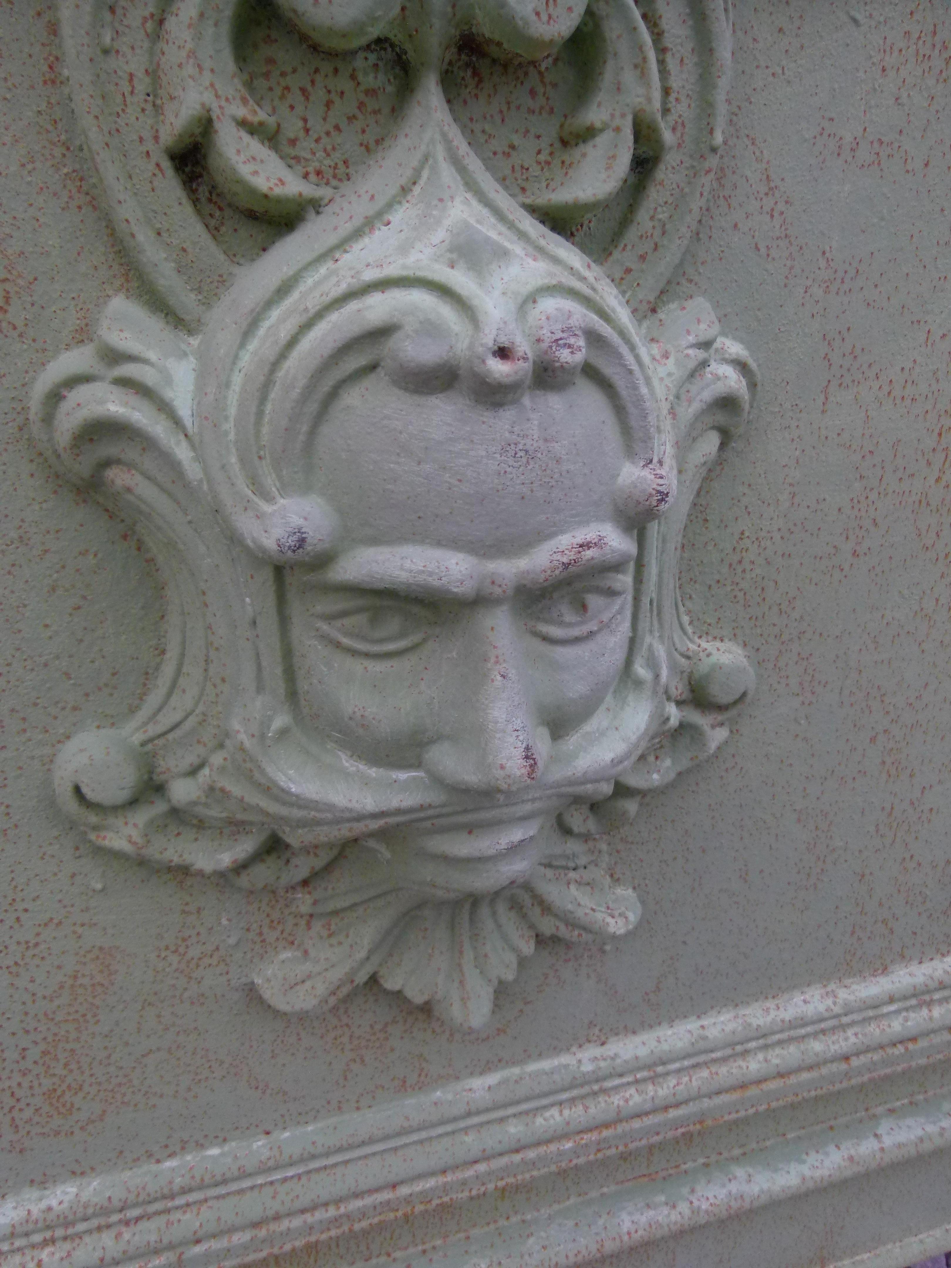 Grandi Jardinières in ghisa in stile Luigi XV in vendita 3