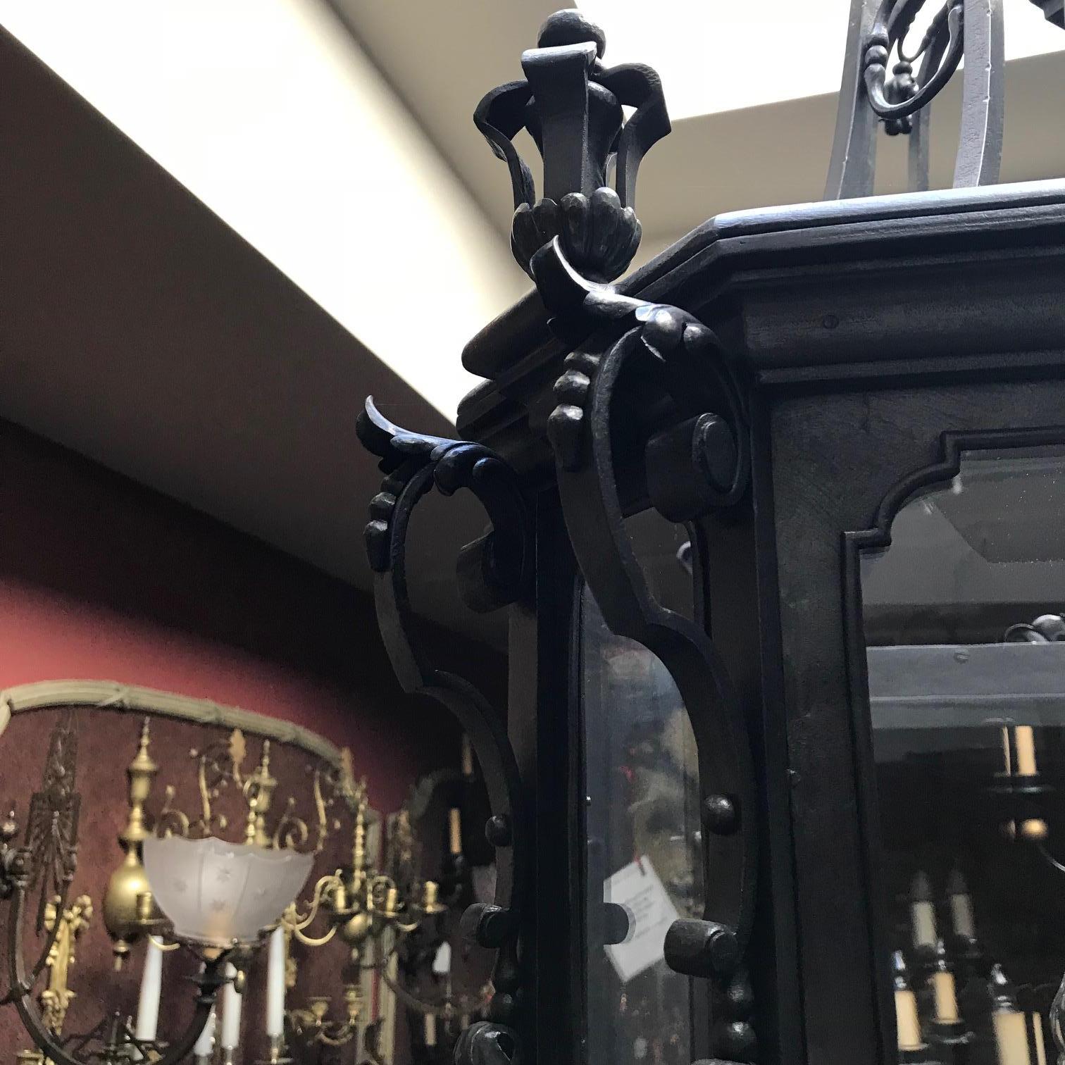 Large Louis XV Style Wrought Iron Lantern In Good Condition For Sale In Montreal, QC
