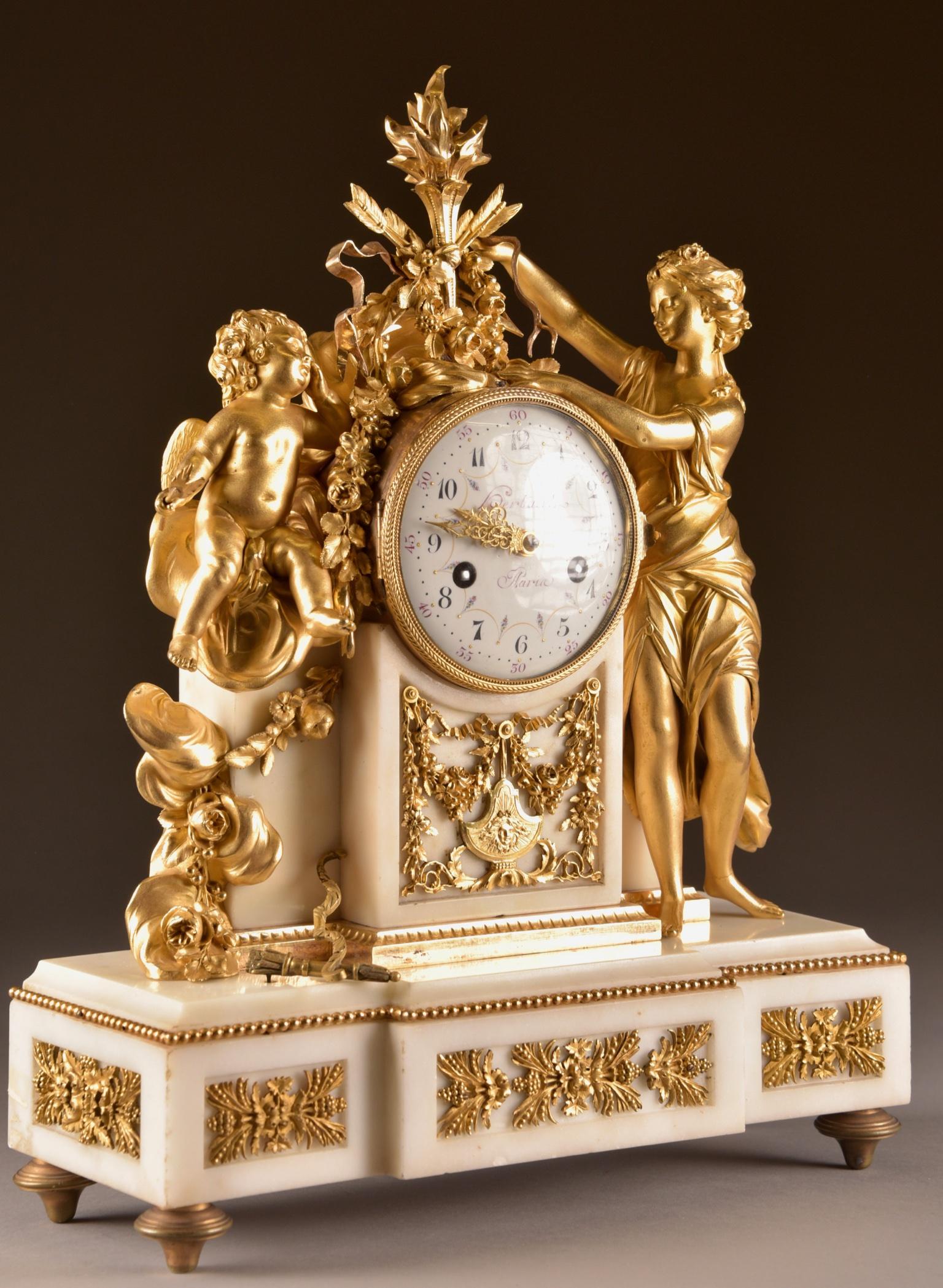 Large Louis XVI clock (1780), Venus and cherub, Amor wird seiner Waffen beraubt 3