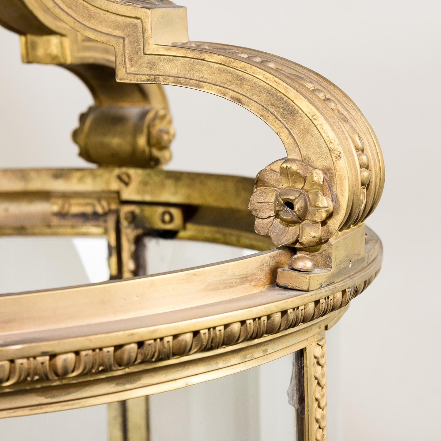 Large Louis XVI Gilt-Bronze Cylindrical Hall Lantern 4