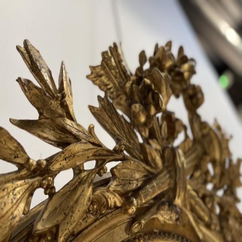 Gran espejo Luis XVI, Francia, años 1890 Hoja de oro en venta