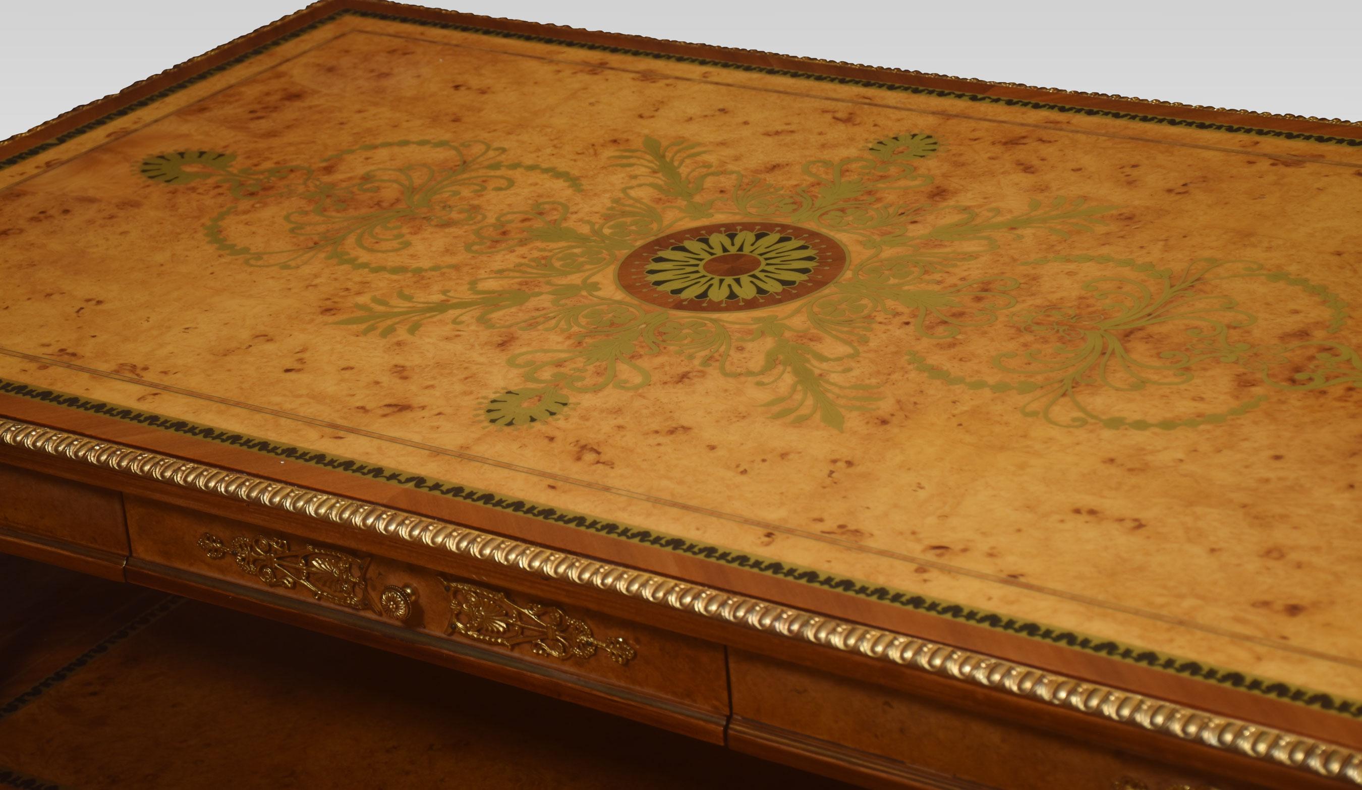 Large Louis XVI style brass inlaid coffee table In Good Condition For Sale In Cheshire, GB