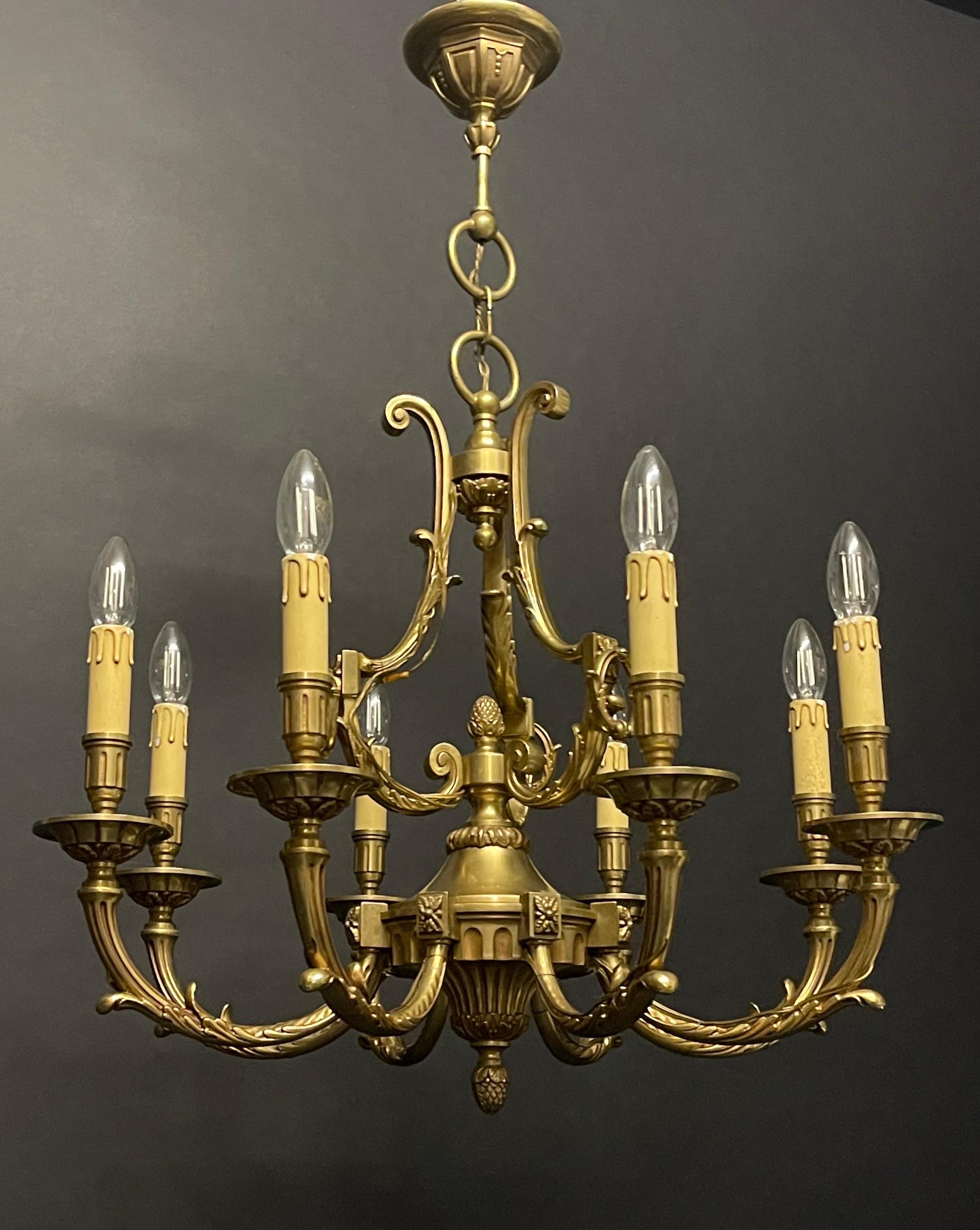 Large Louis XVI Style Bronze Chandelier, Paris, France, circa 1970s For Sale 8