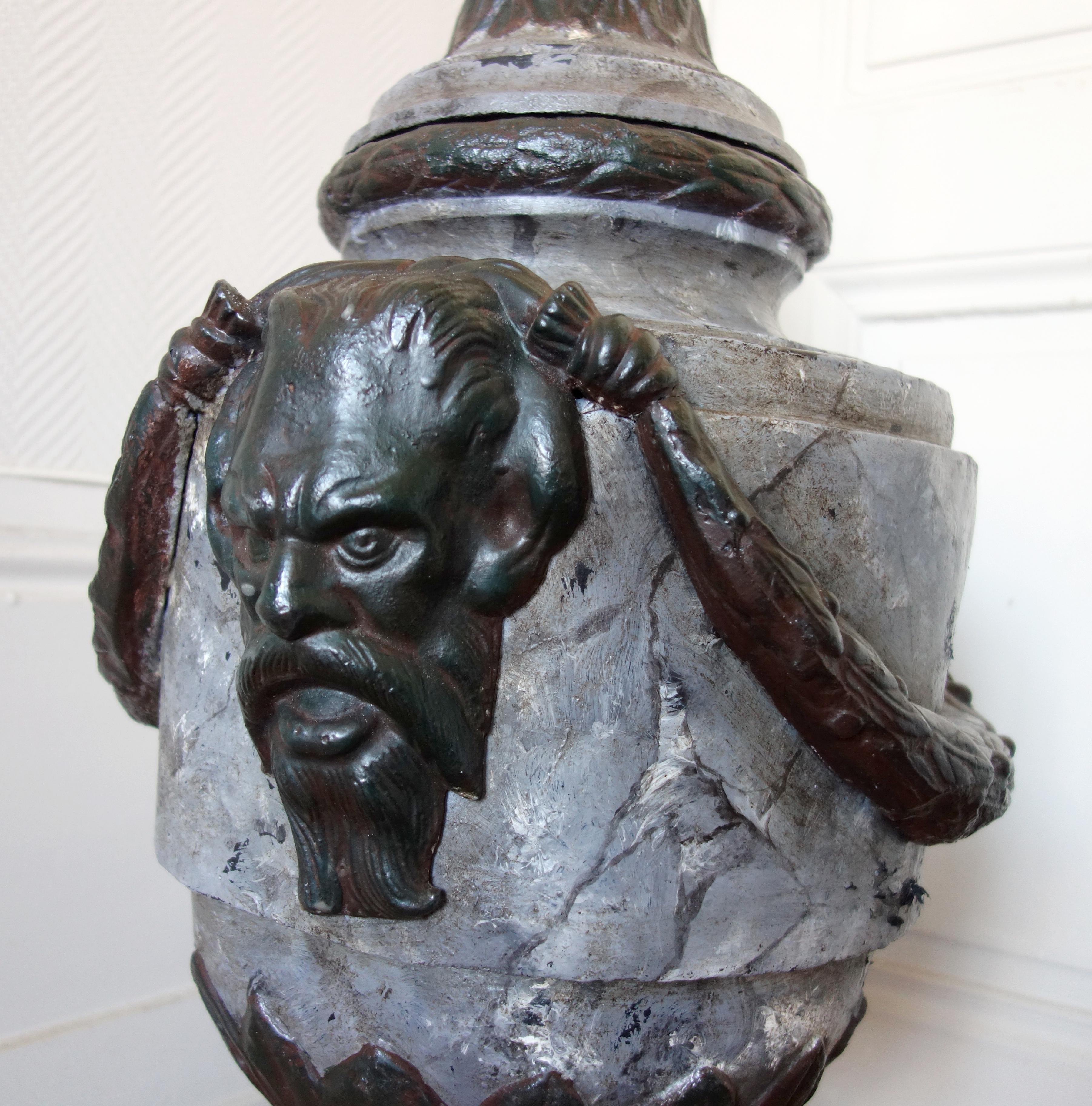 Francese Large Louis XVI style cast iron urn in vendita