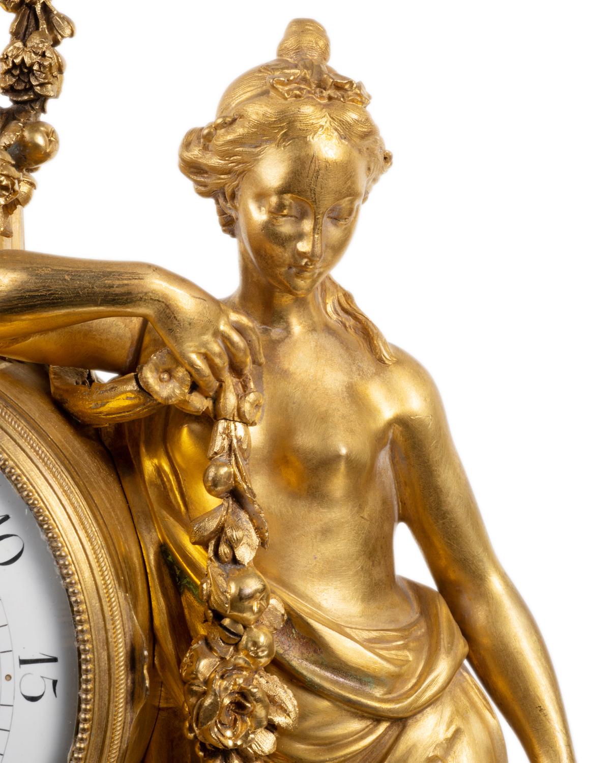 Große Goldbronze-Kaminuhr im Louis-XVI.-Stil, 19. Jahrhundert im Angebot 1