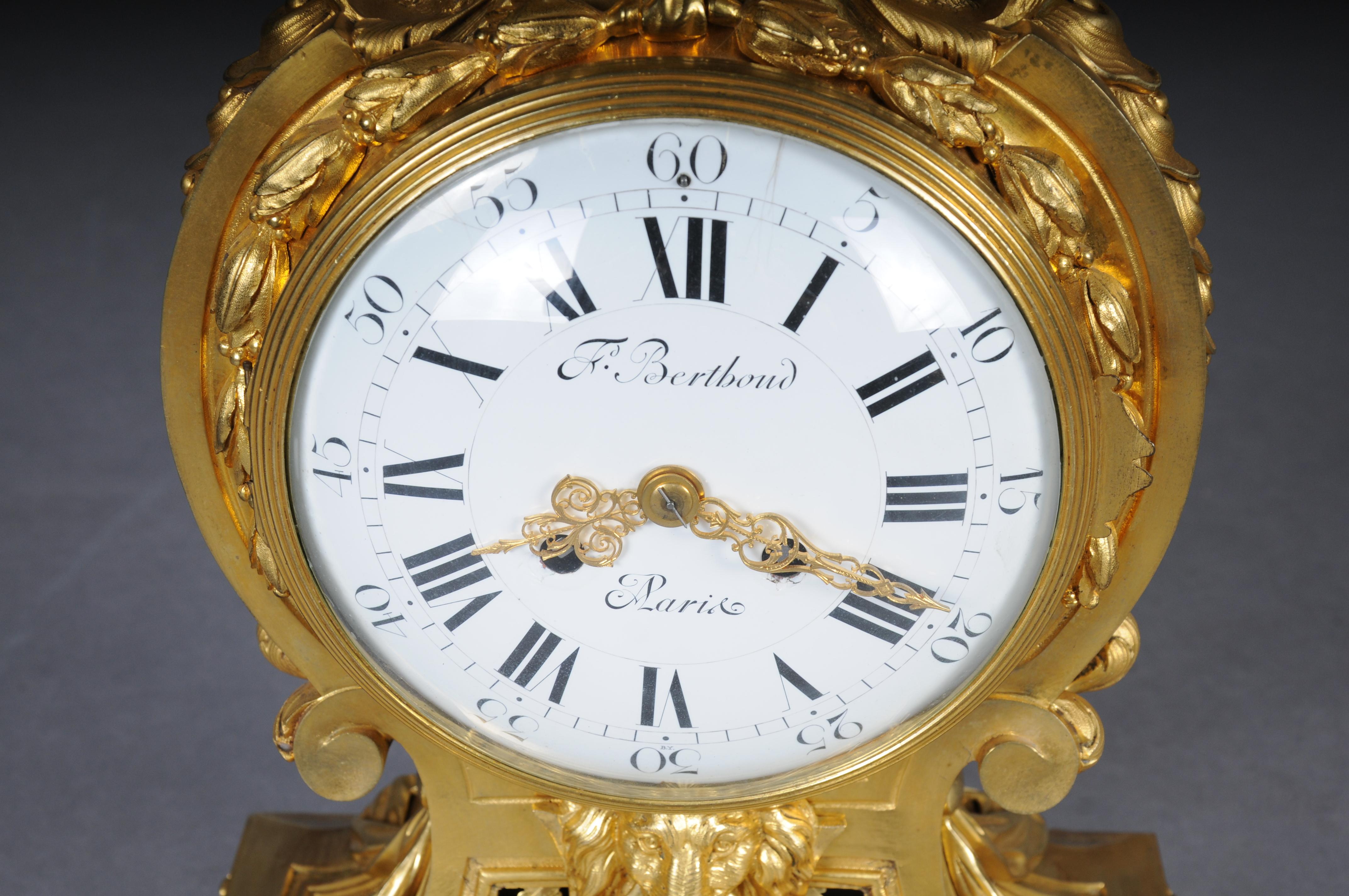 Large Louis XVI-style pendulum clock Paris, late 19th century For Sale 5