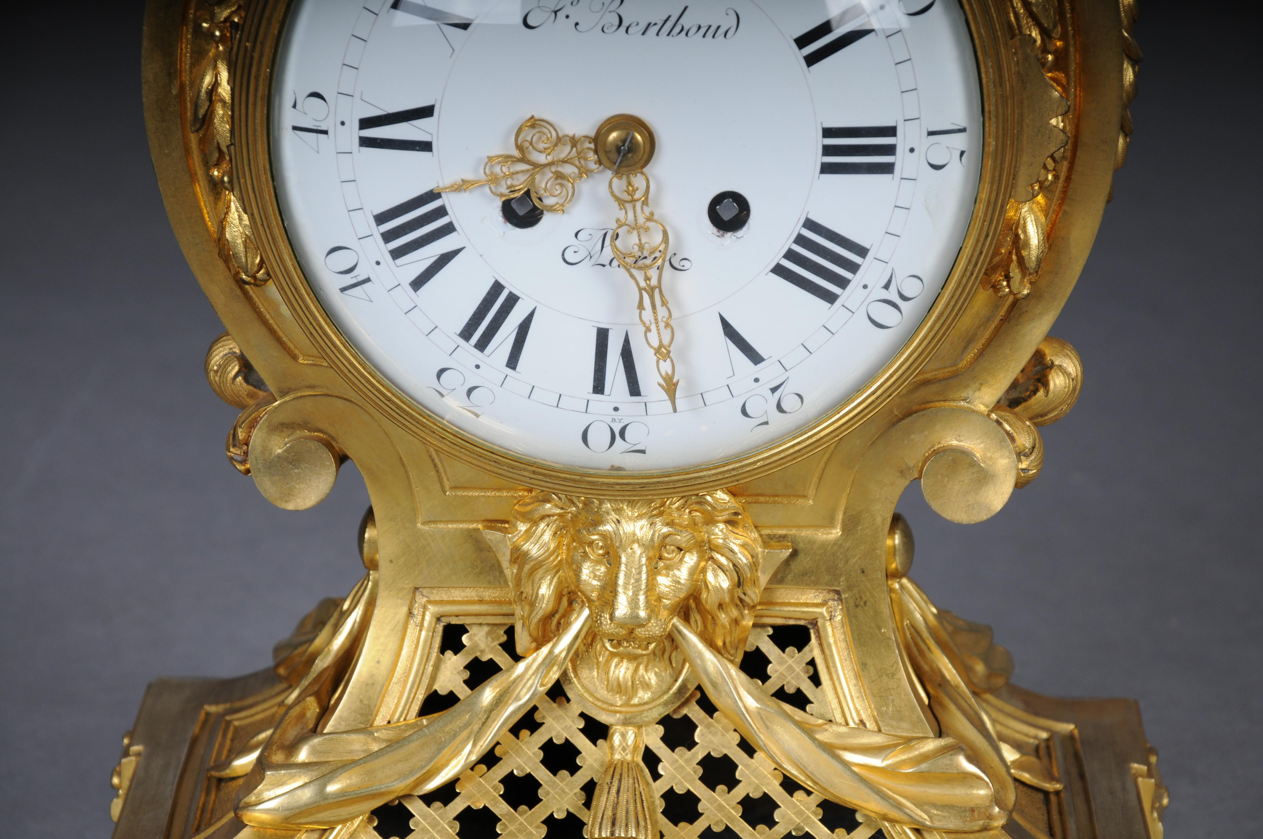 Large Louis XVI-style pendulum clock Paris, late 19th century For Sale 13