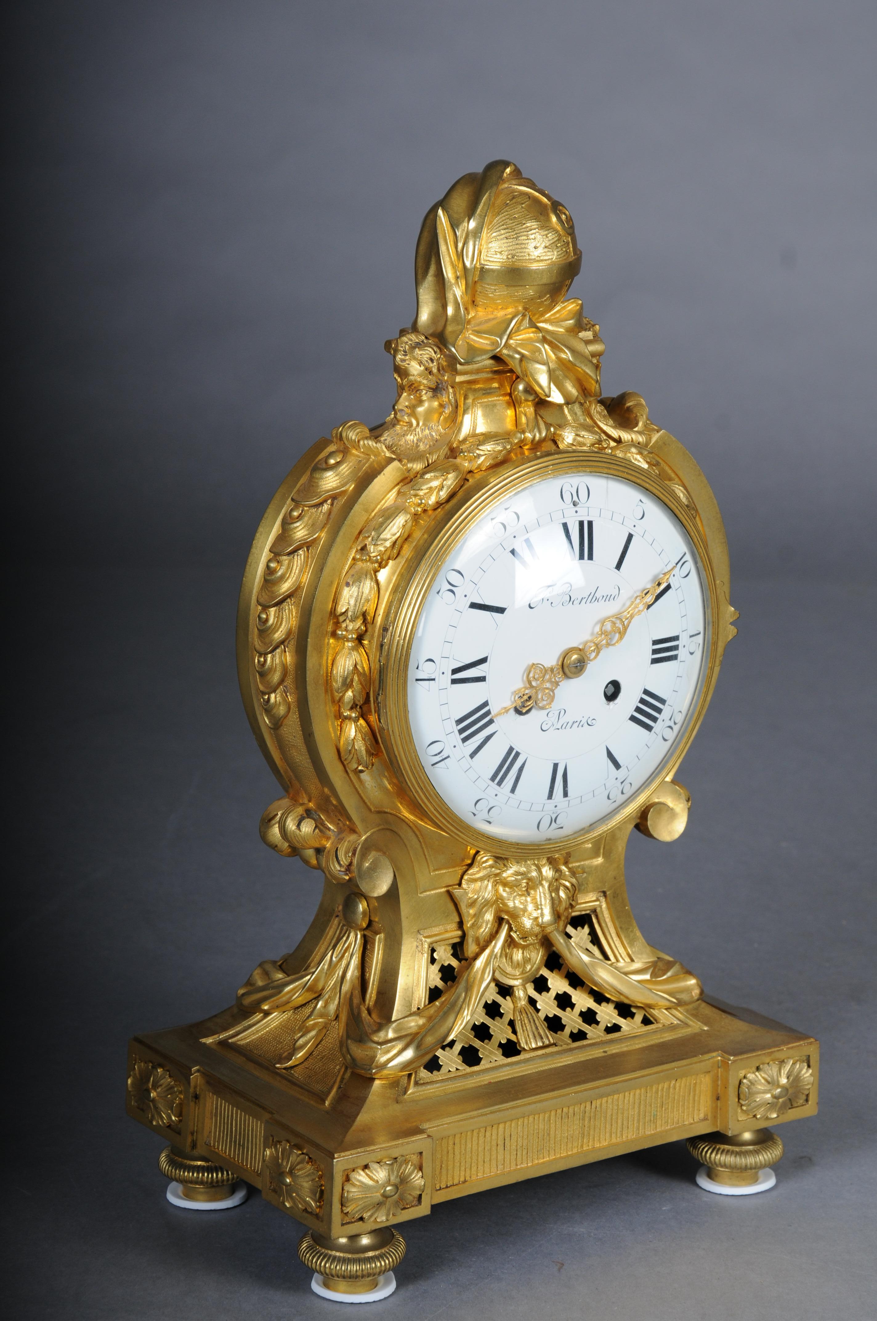Gilt Large Louis XVI-style pendulum clock Paris, late 19th century For Sale