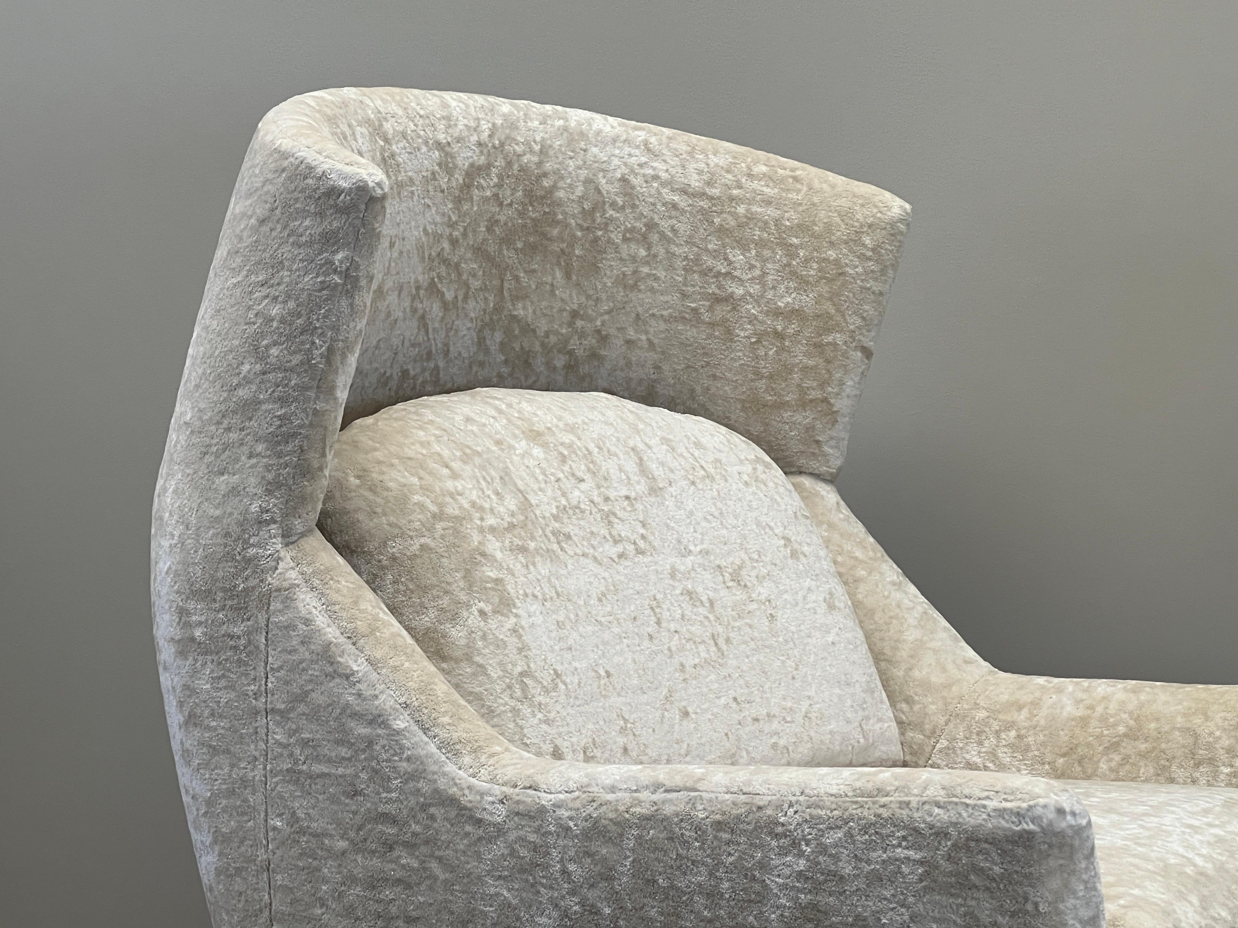 Large Lounge Chair and Ottoman by Jens Risom 9