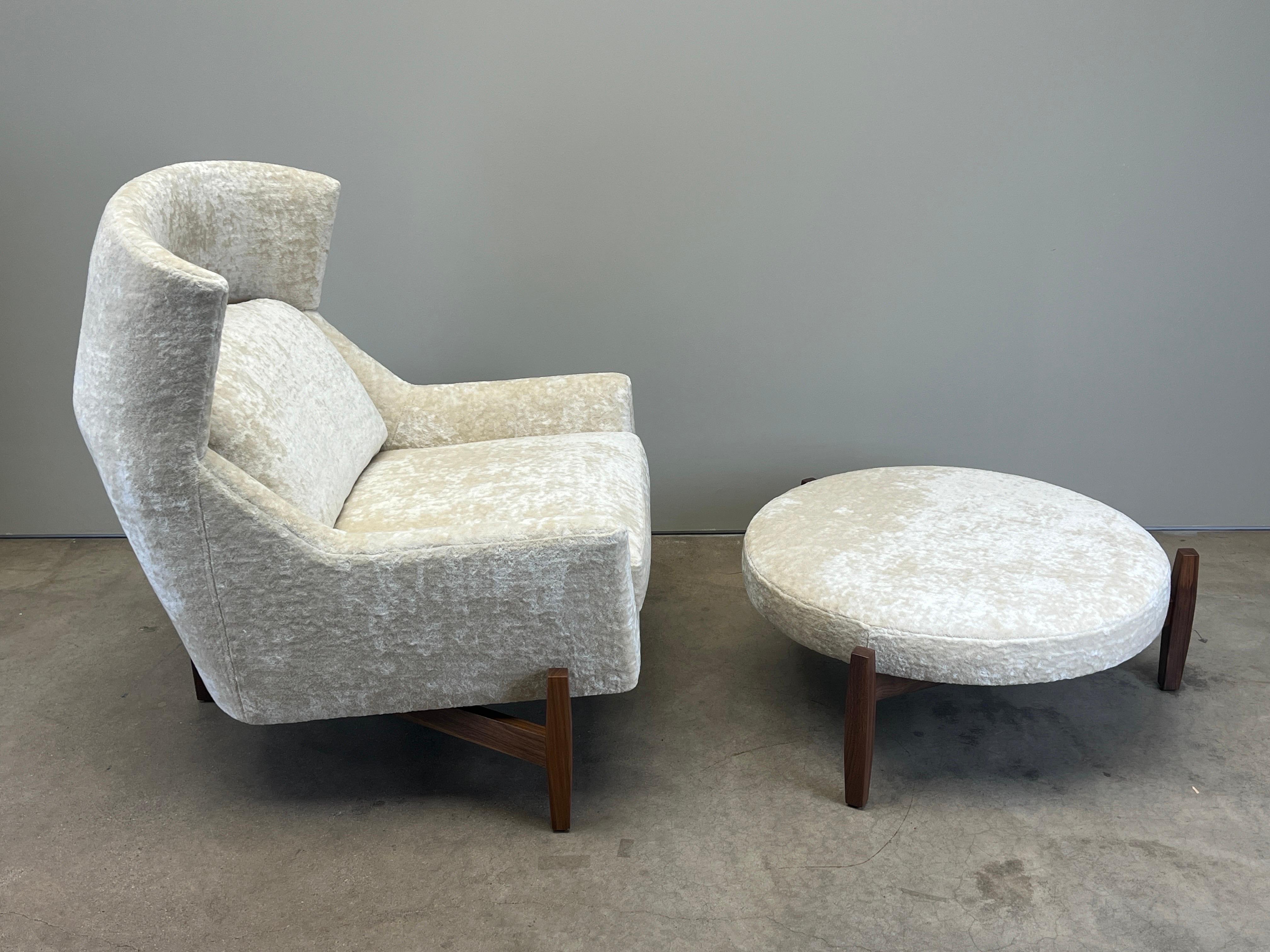 Large Lounge Chair and Ottoman by Jens Risom 2