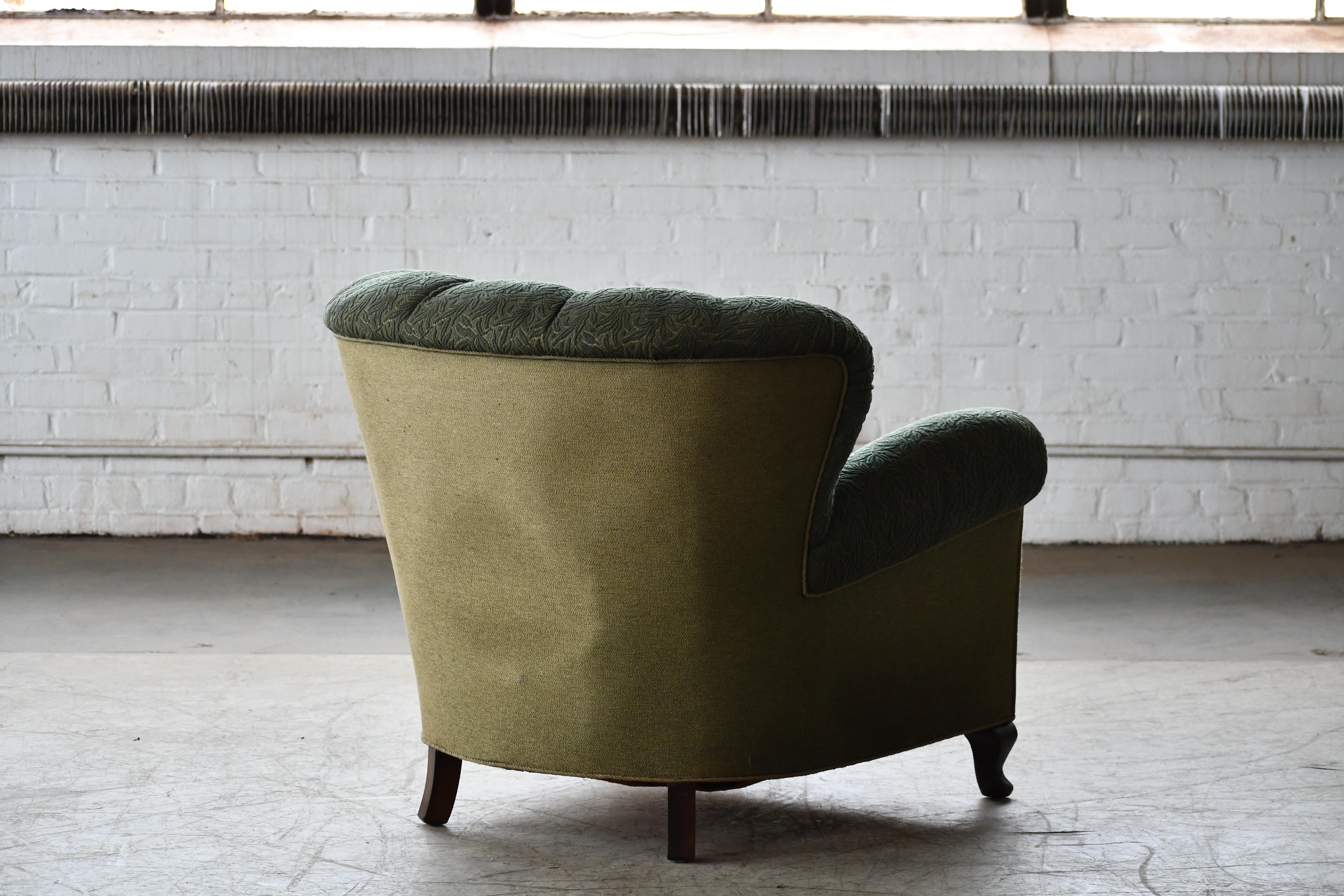 Wool Large Lounge or Club Chair with Cabriole Legs, Denmark 1940's For Sale