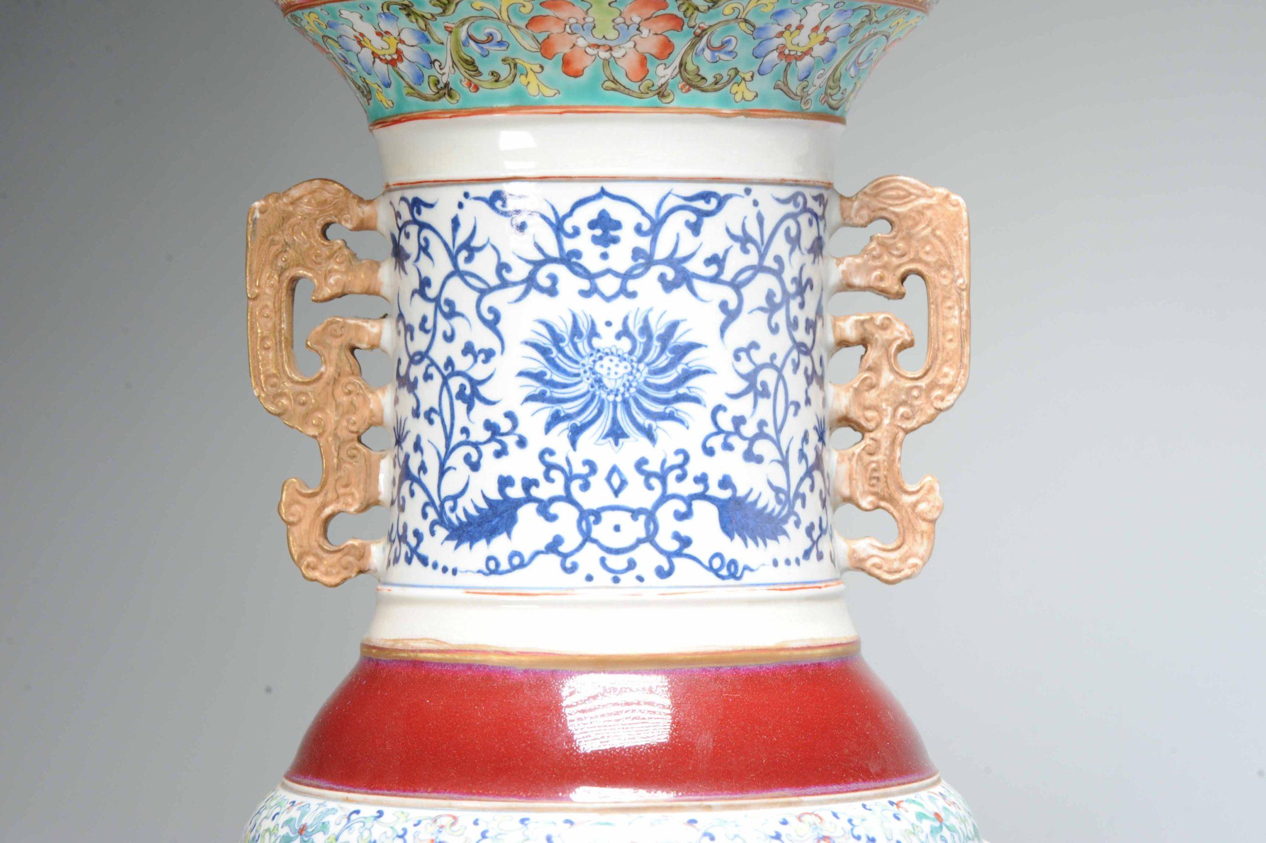 Ravissant vase moderne en porcelaine chinoise PROC en forme de palette de Fencai en vente 13