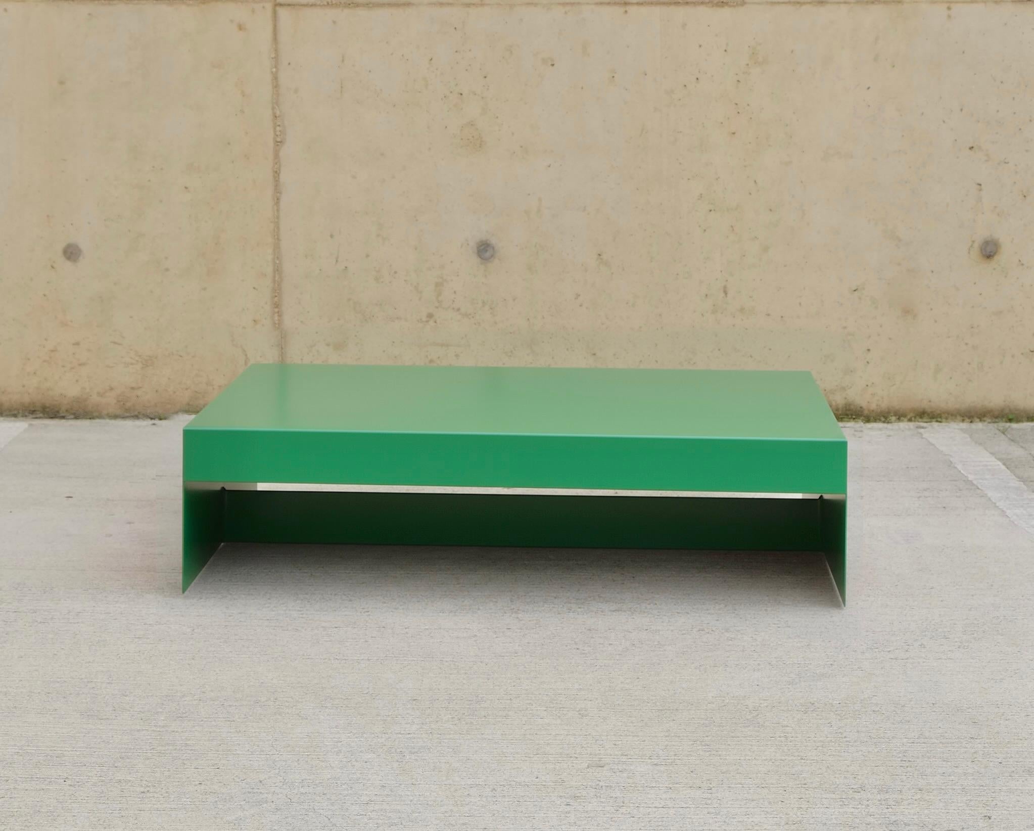 Large Low Deep Green Single Form Coffee / Sofa Table - Customisable For Sale 8