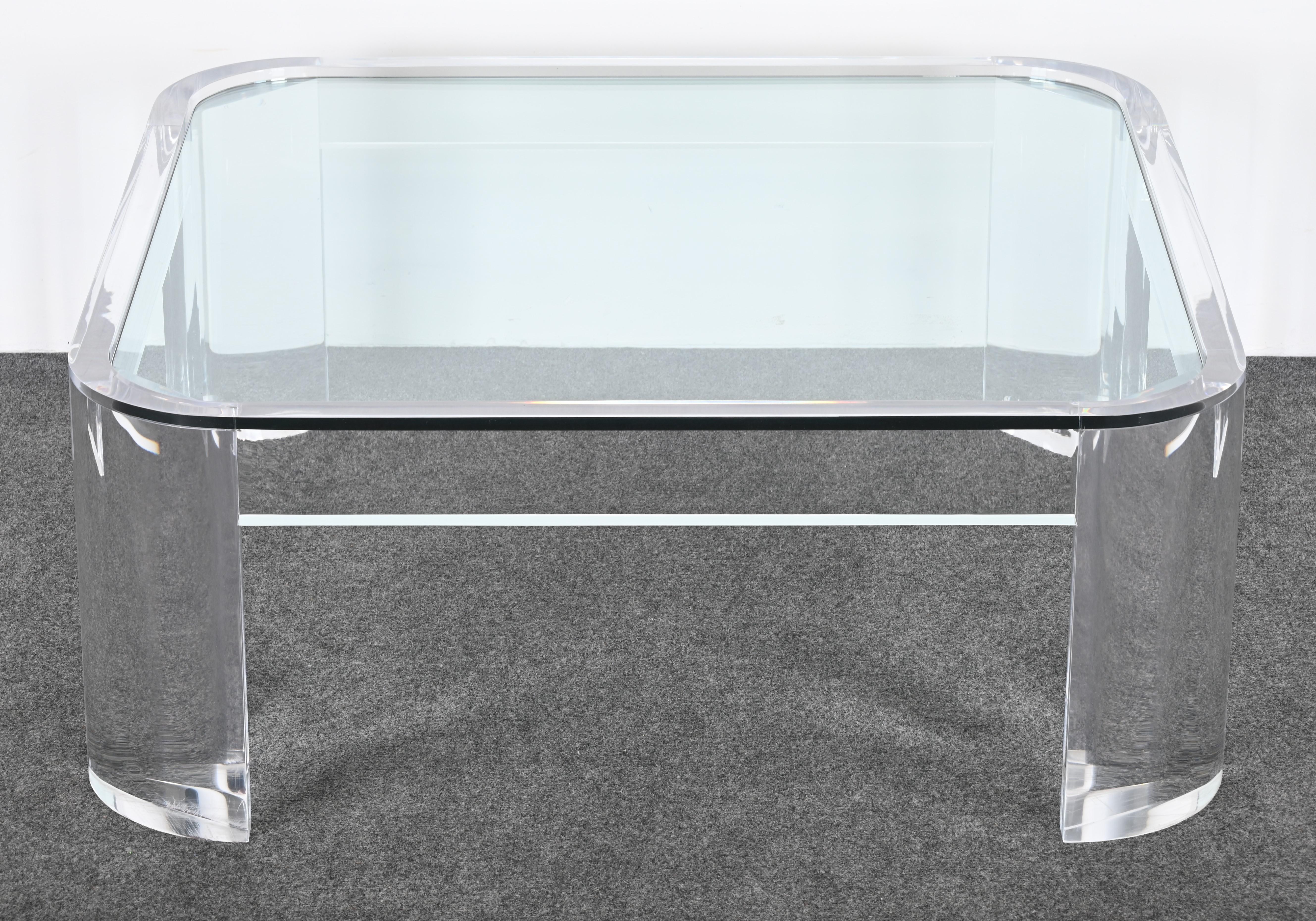 Large Lucite and Glass Coffee Table by Les Prismatiques, 1970s For Sale 4