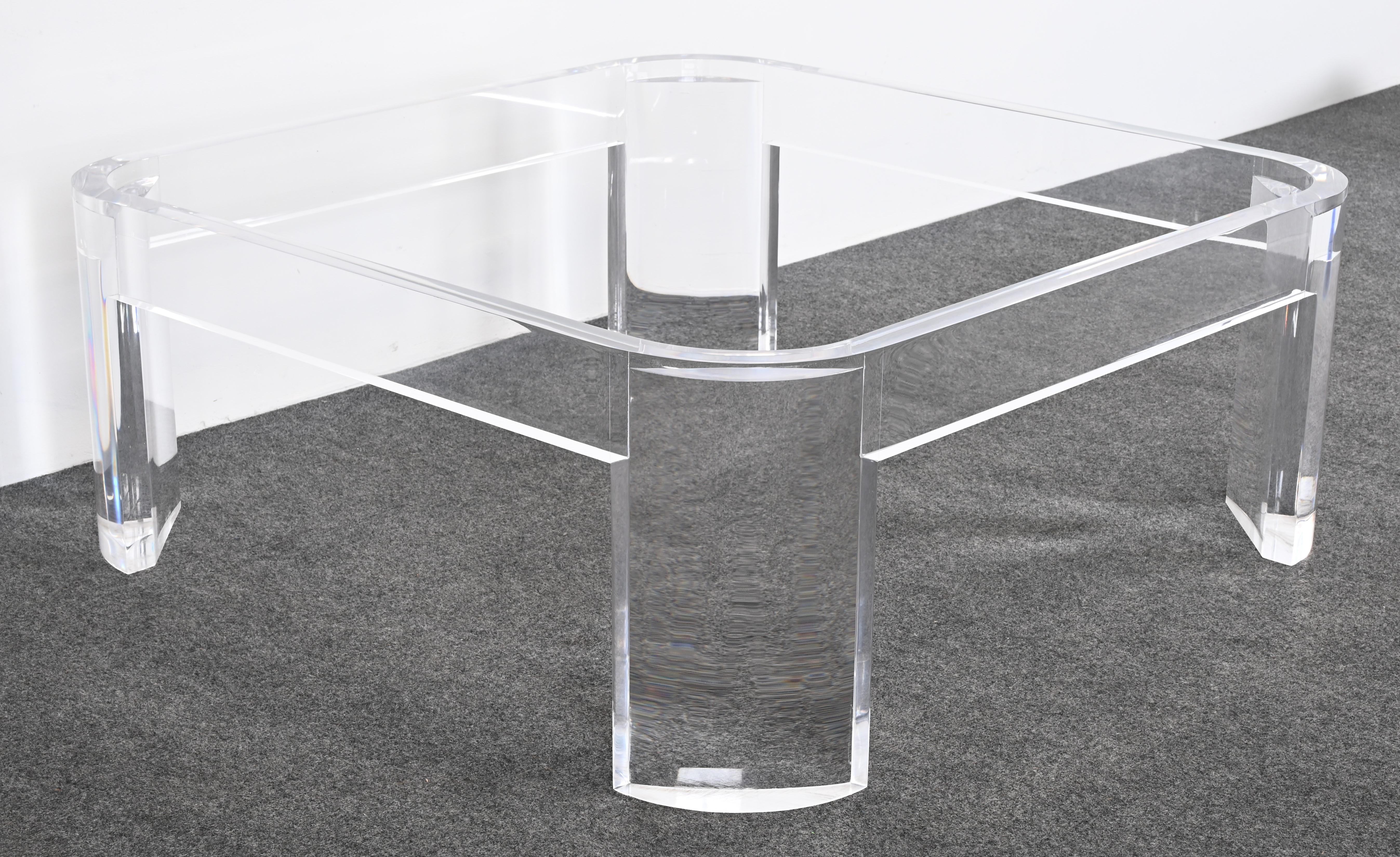 Late 20th Century Large Lucite and Glass Coffee Table by Les Prismatiques, 1970s For Sale
