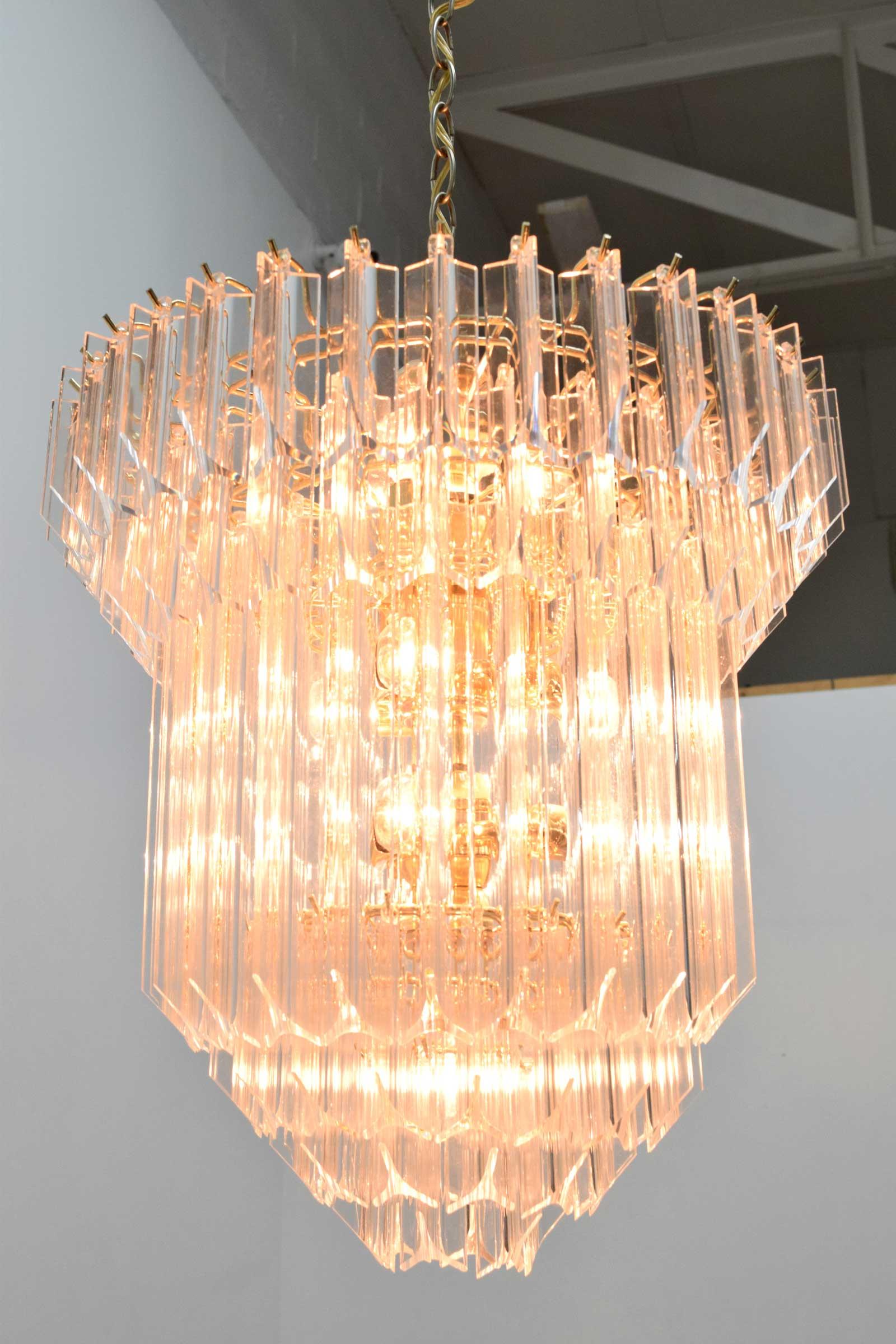 Large Lucite Chandelier, Six Tiers, 1970s For Sale 1