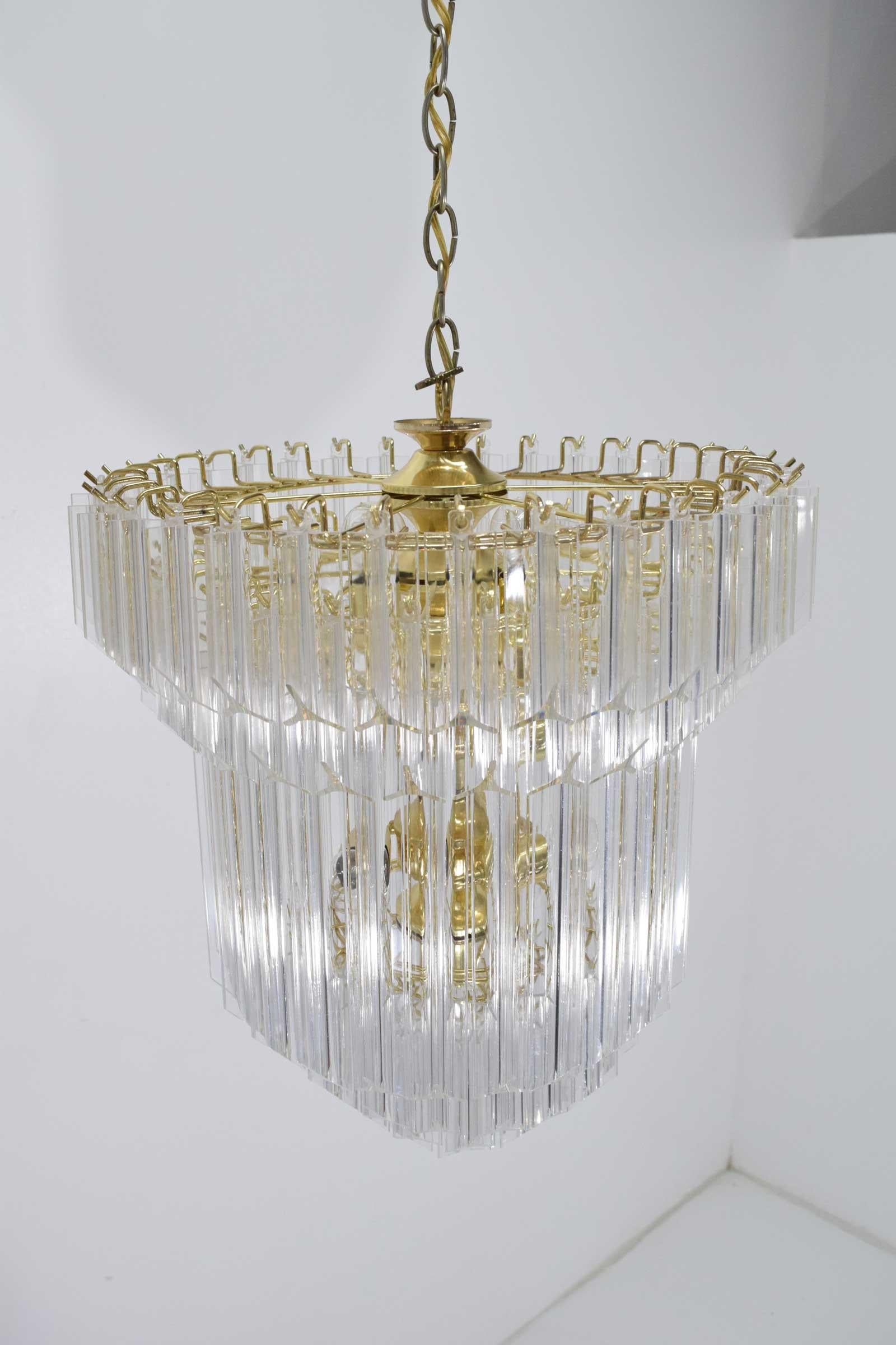 Large Lucite Chandelier, Six Tiers, 1970s In Good Condition For Sale In Dallas, TX