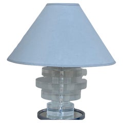 Große Lucite-Scheiben-Tischlampe im Stil von Karl Springer