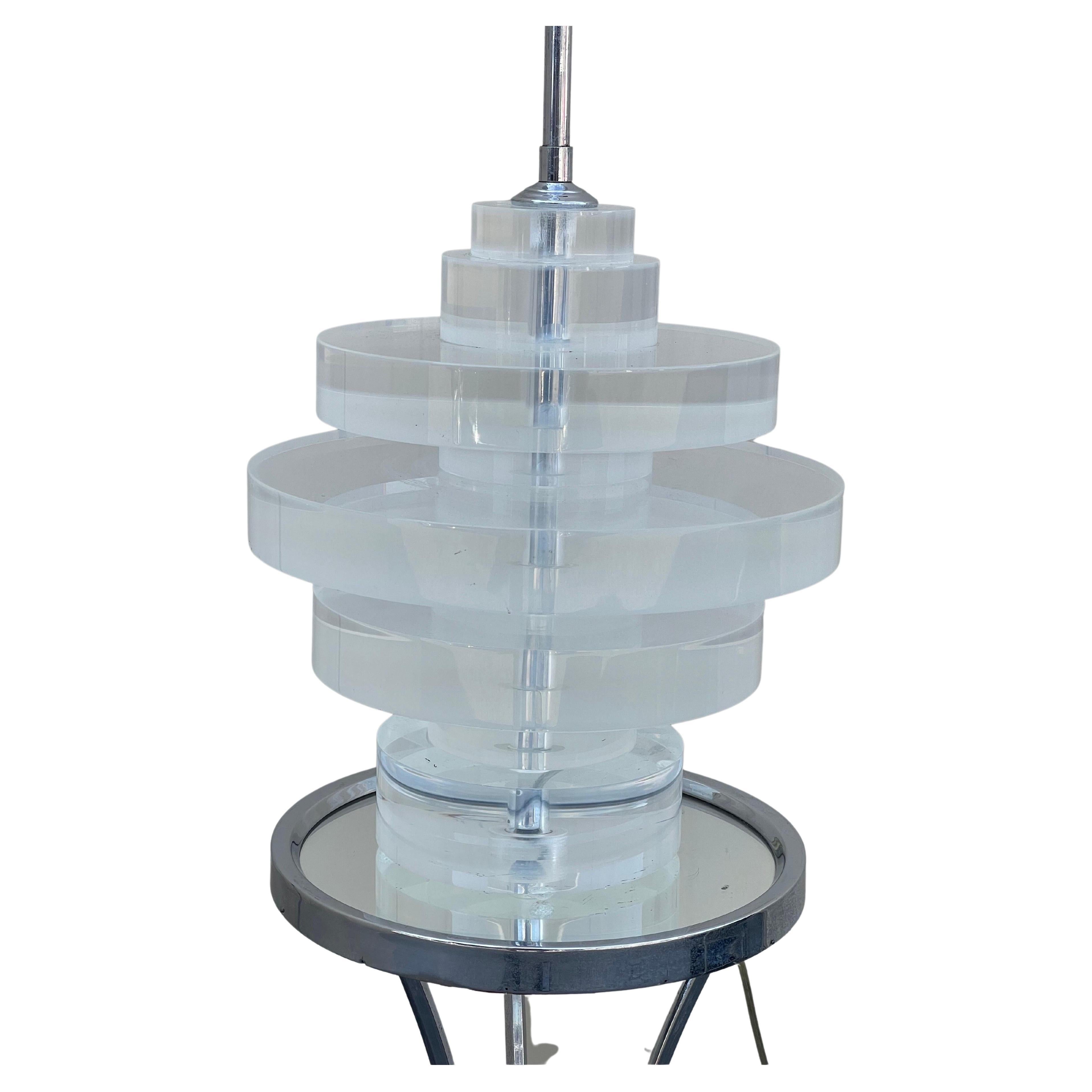 American Large Lucite Disk Table Lamp in the Style of Karl Springer For Sale