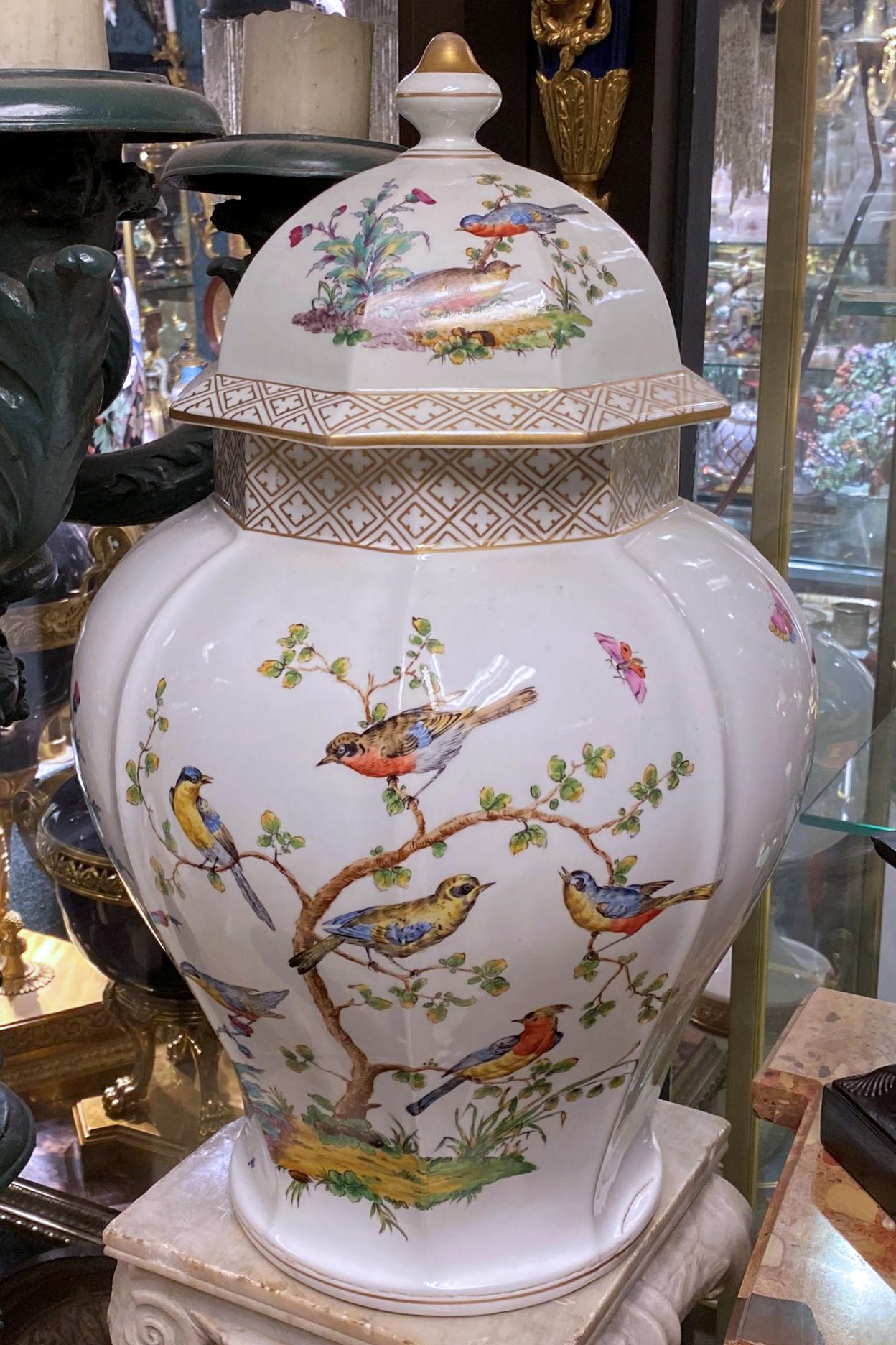 Large Ludwigsburg Bird Motif German Porcelain Vase and Cover For Sale 1