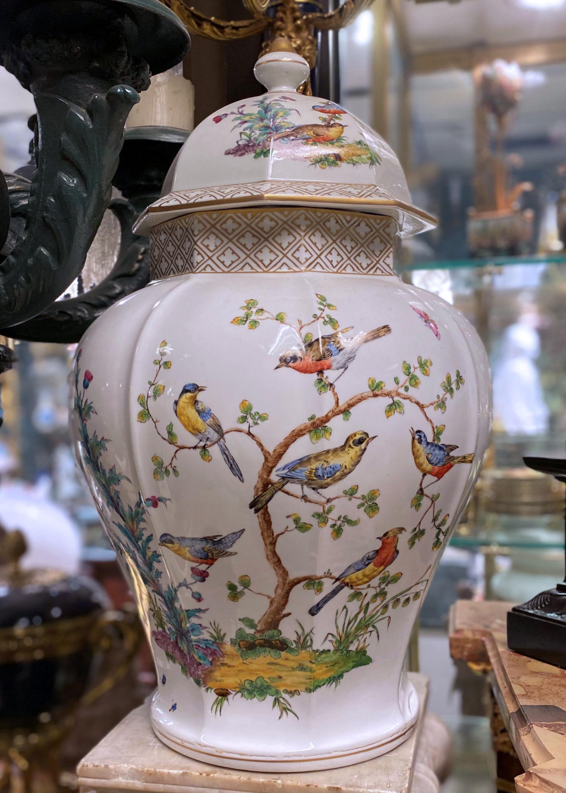 Large Ludwigsburg Bird Motif German Porcelain Vase and Cover For Sale 2