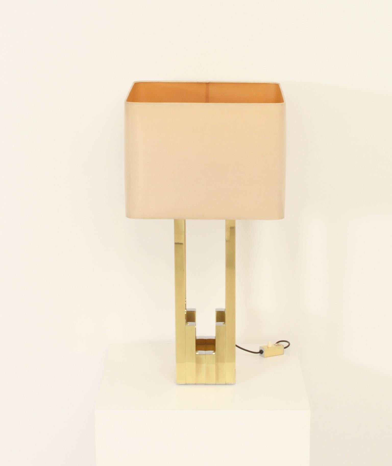 Large Lumica Brass Table Lamp, Spain, 1970s In Good Condition For Sale In Barcelona, ES