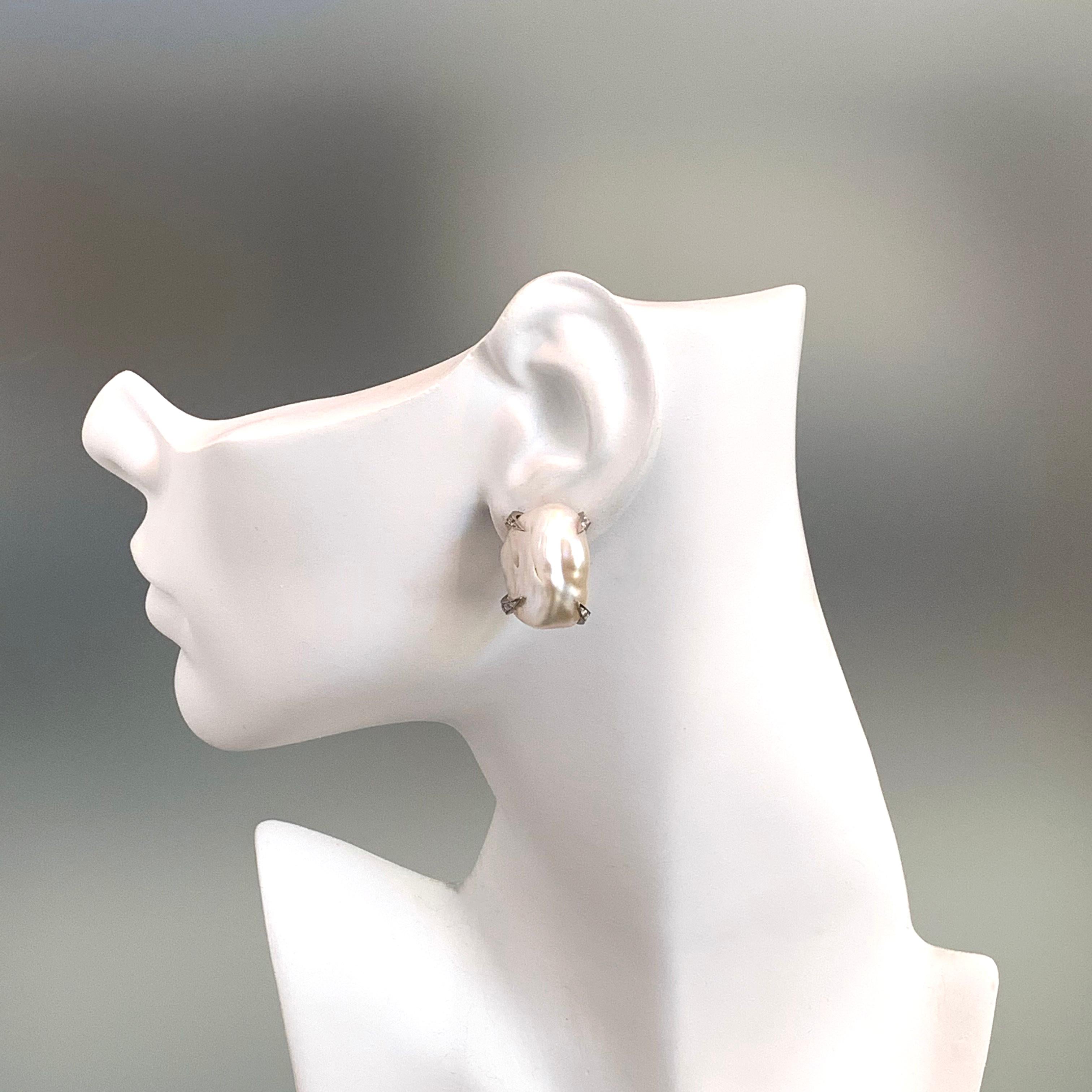 18mm stud earrings