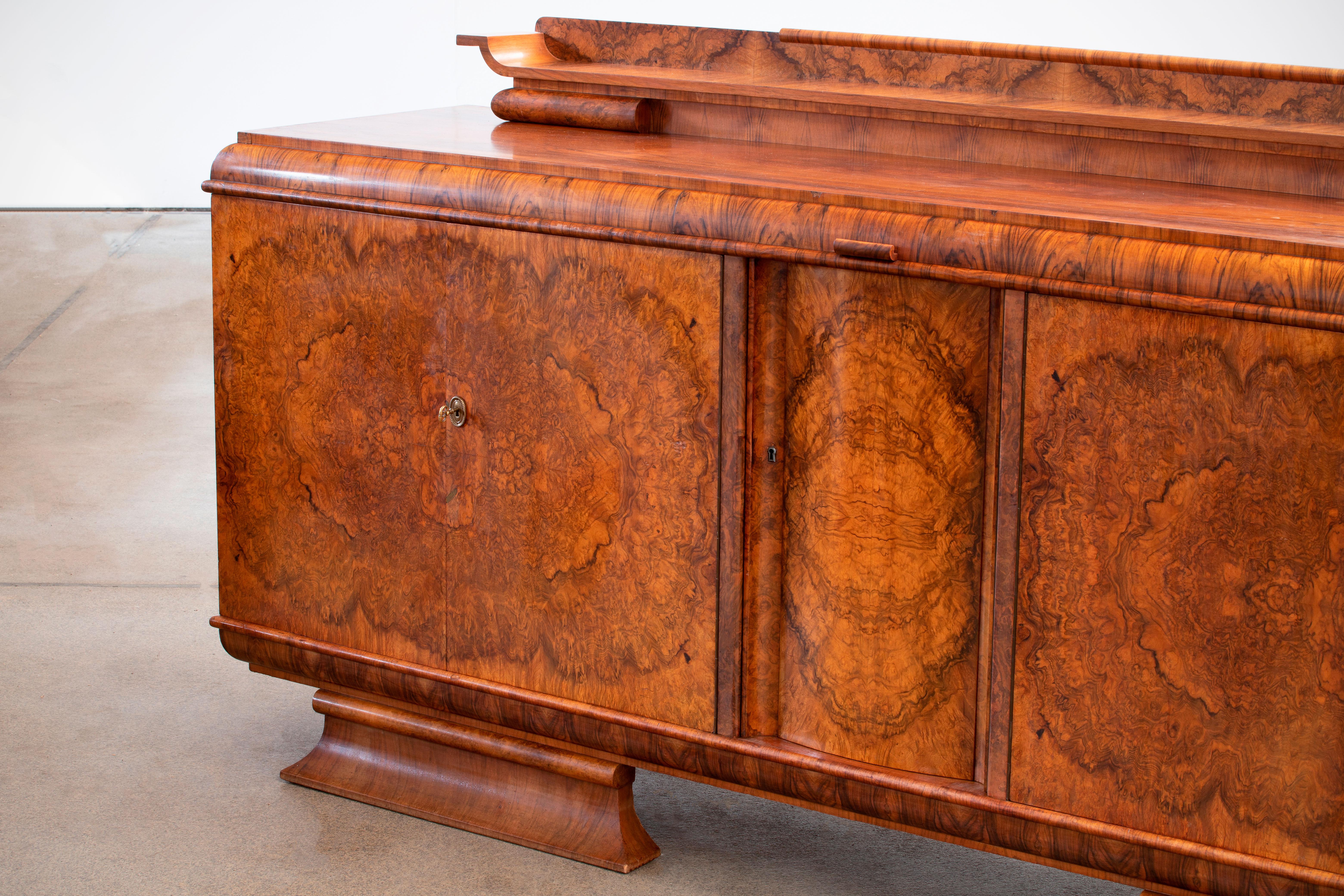 Large & Luxurious French Art Deco Buffet, 1930s For Sale 8