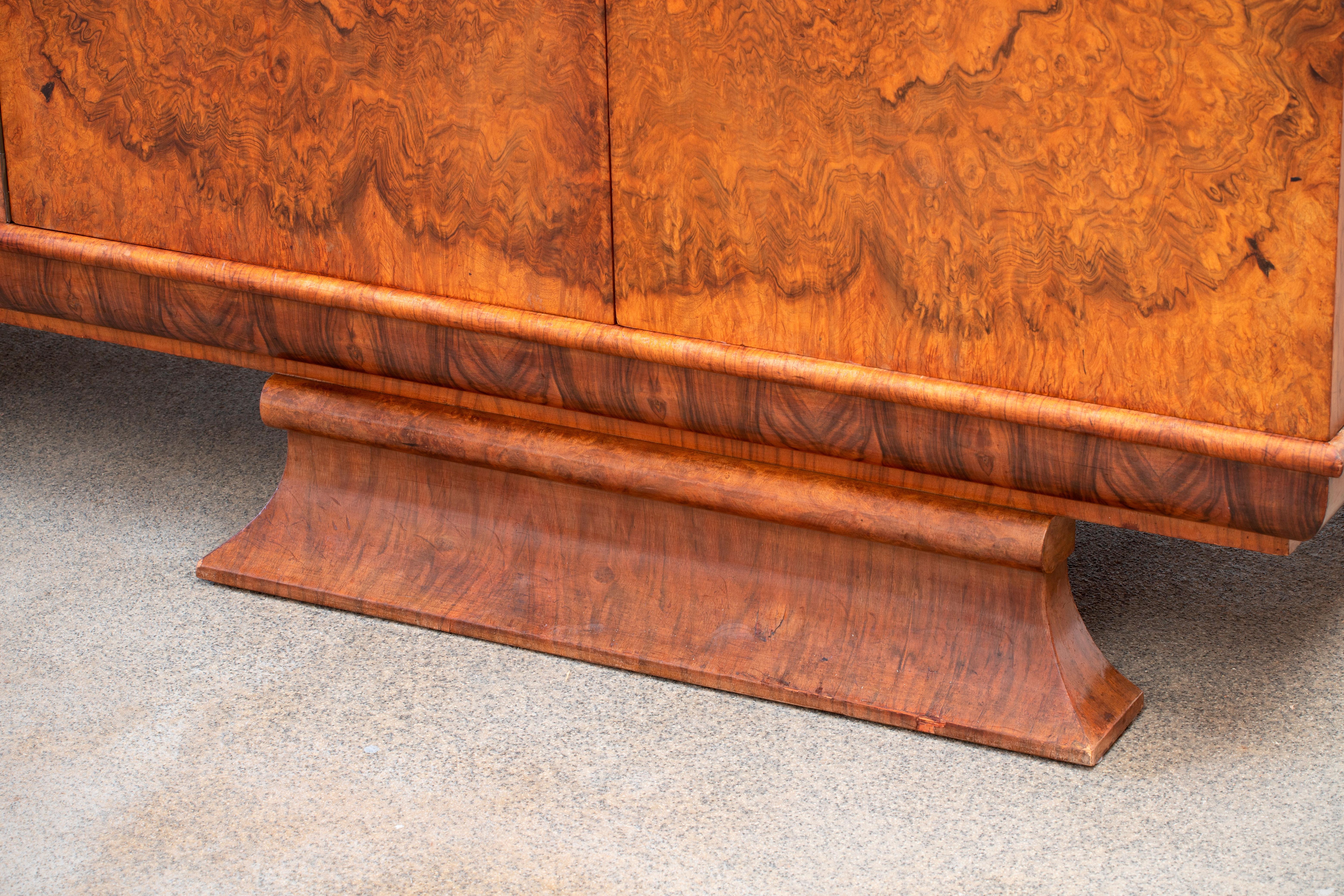 Large & Luxurious French Art Deco Buffet, 1930s 9