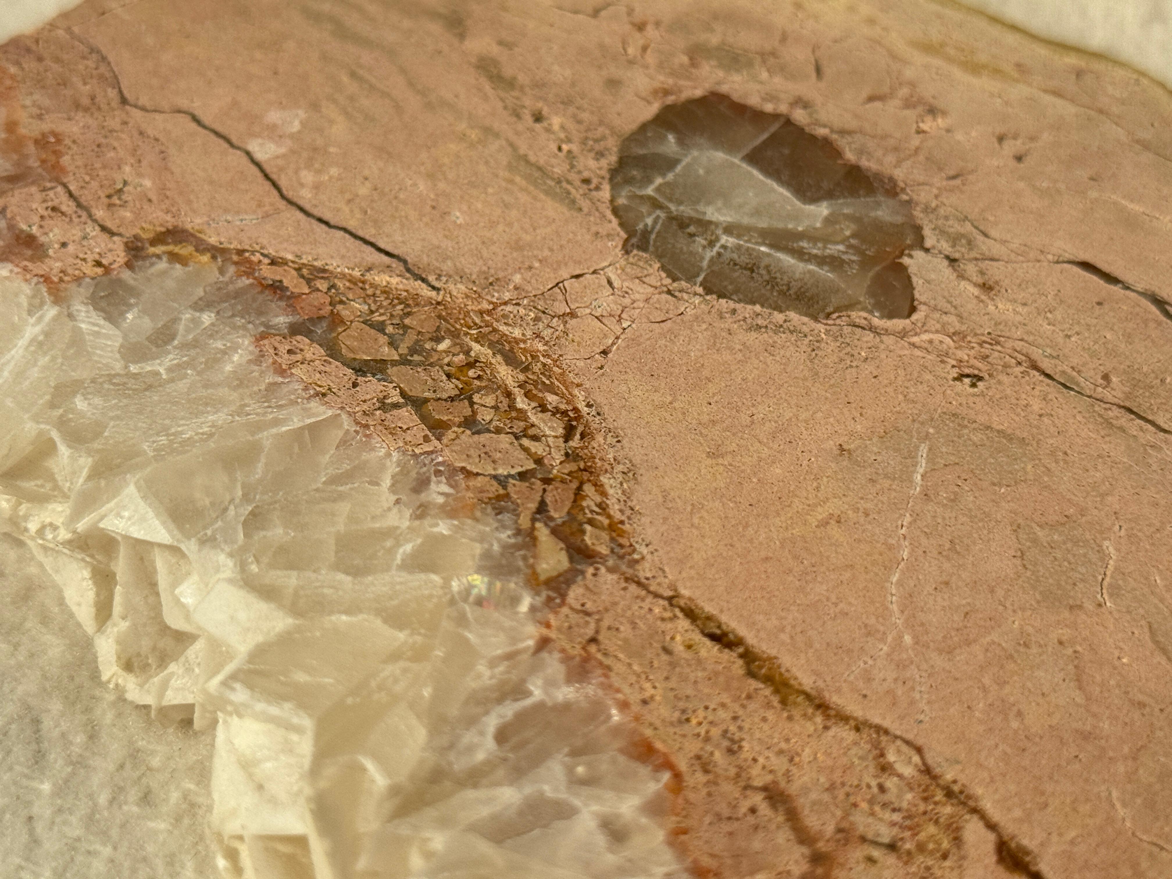 Großes Luxus-Quarz-Tablett Zentraler Weißer Quarz Geode Einzigartiger A. Stone Jewerly im Zustand „Neu“ im Angebot in VALVERDE DEL MAJANO, CL