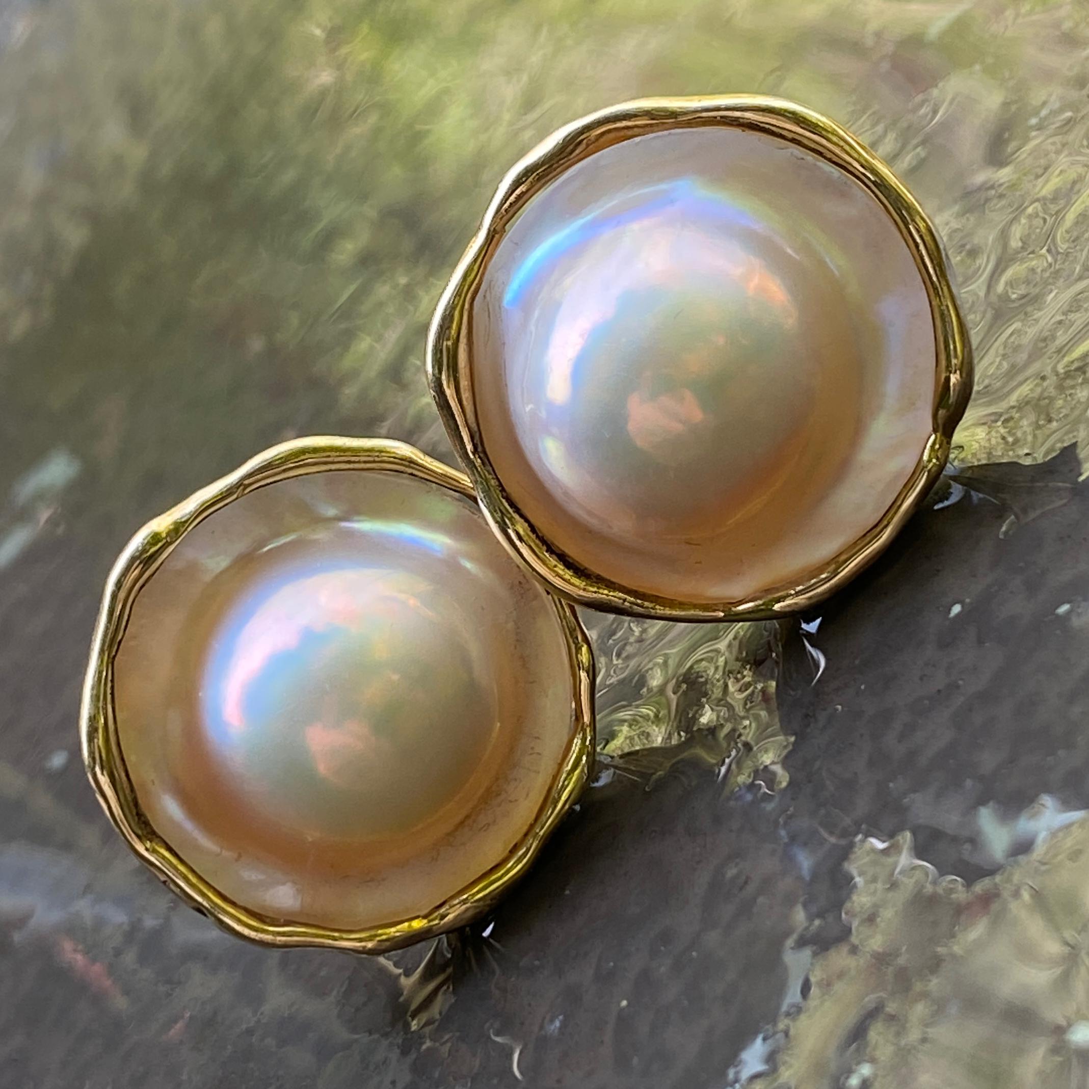 Large Mabe Pearl Post Earrings with Freeform Yellow Gold Frames and Omega Backs In New Condition For Sale In Sherman Oaks, CA