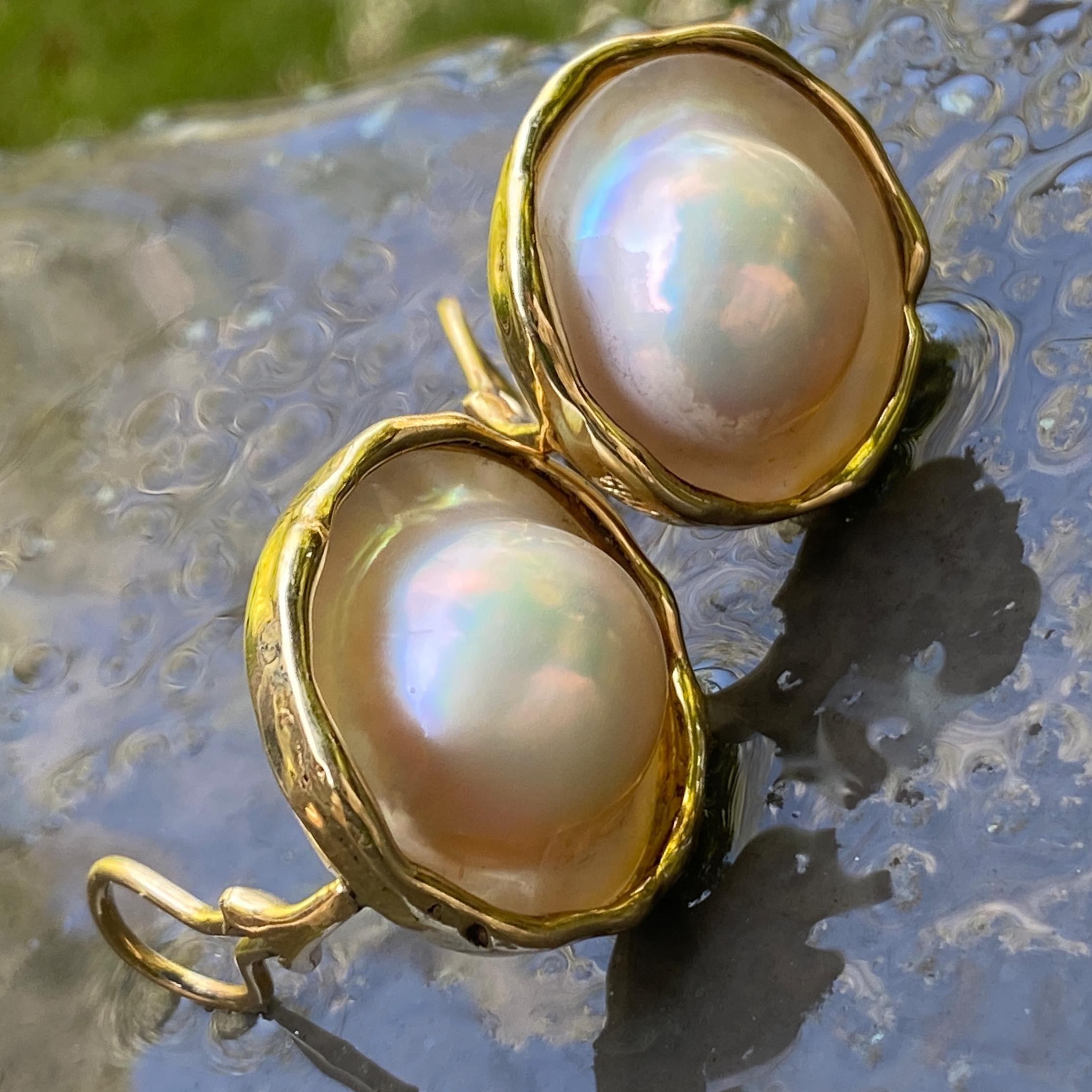 Women's or Men's Large Mabe Pearl Post Earrings with Freeform Yellow Gold Frames and Omega Backs For Sale