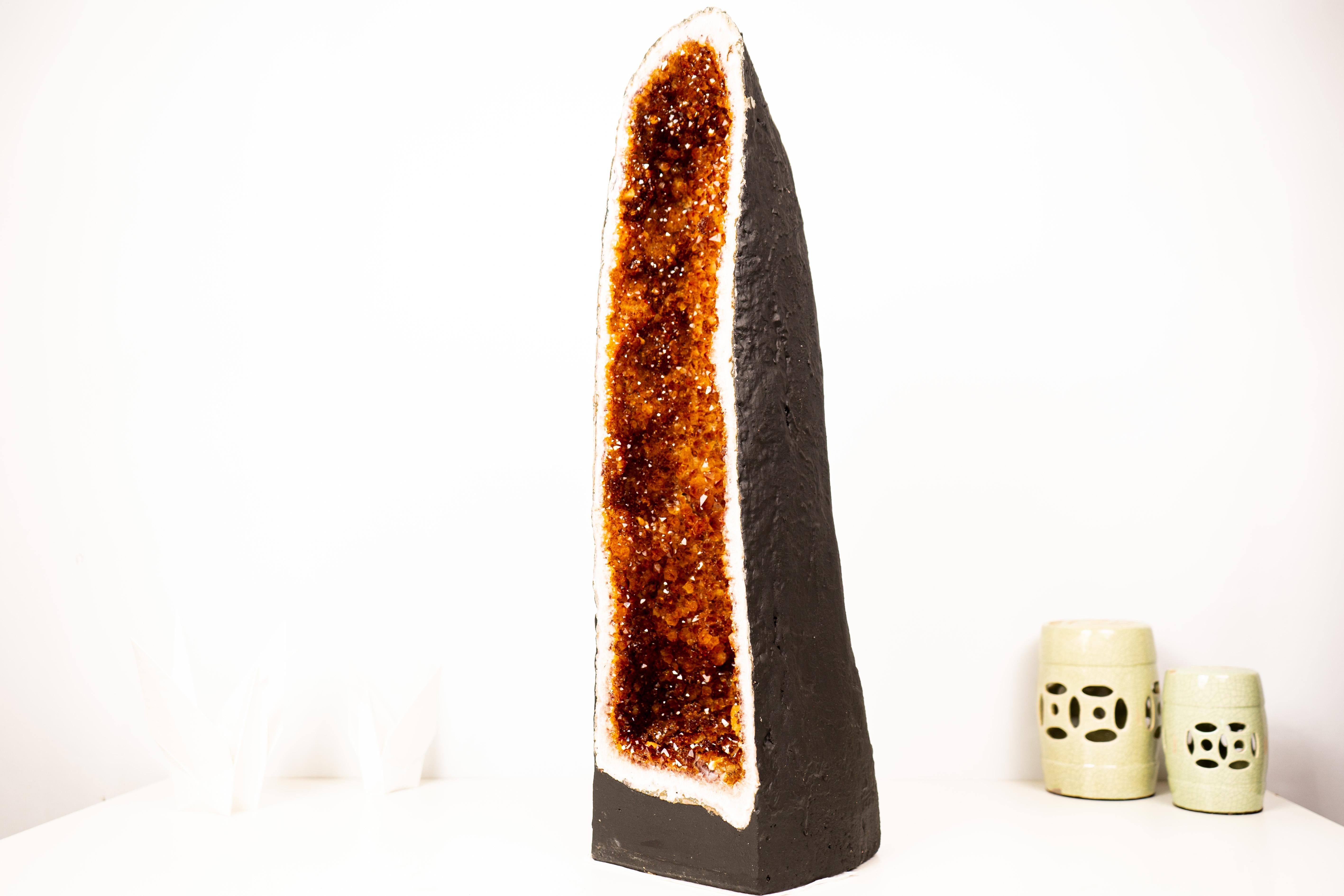 XXI secolo e contemporaneo Grande geode cattedrale di Citrino Madeira in vendita