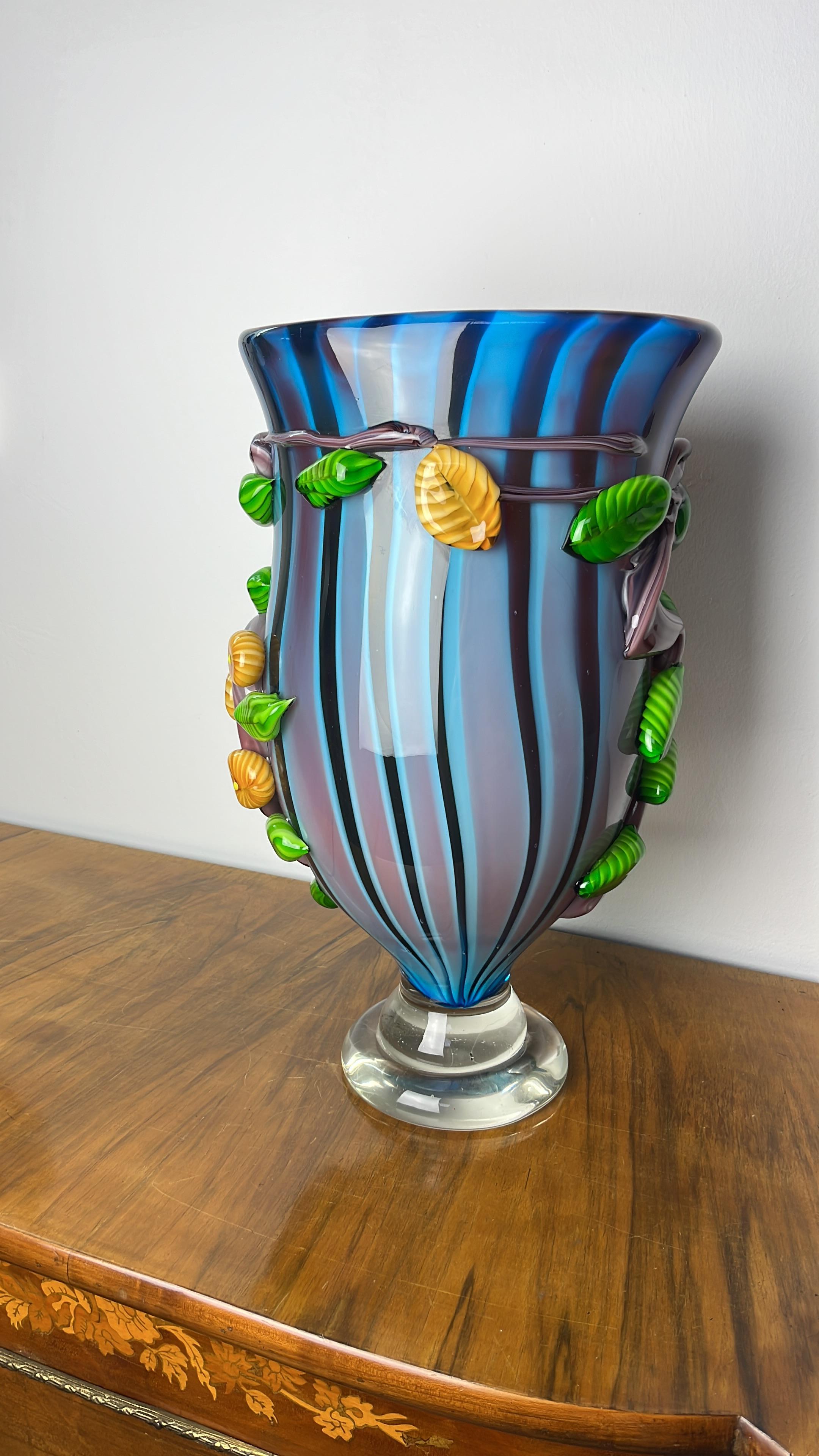 Large Maestri Muranesi Mid-century Polychrome Murano Submerged Glass Vase, 1950s For Sale 8