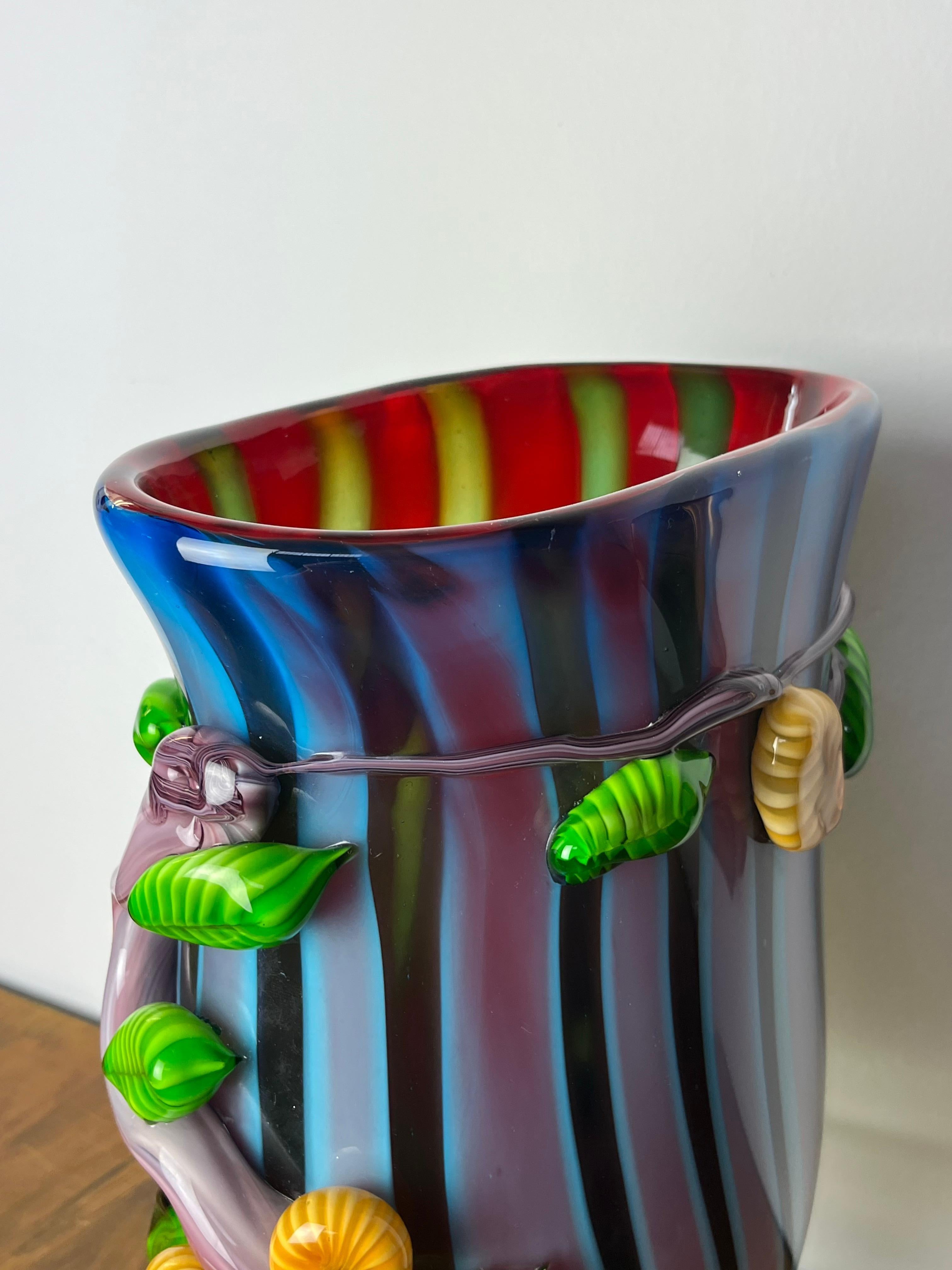 Large mid-century polychrome Murano submerged glass vase, 1950s
Intact glass, good condition.
Small air bubbles can be observed inside the glass, typical of the workmanship of the Murano glass masters.