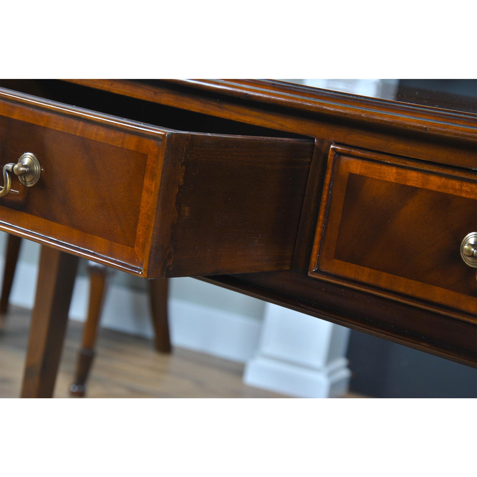Large Mahogany Banded Console  In New Condition For Sale In Annville, PA