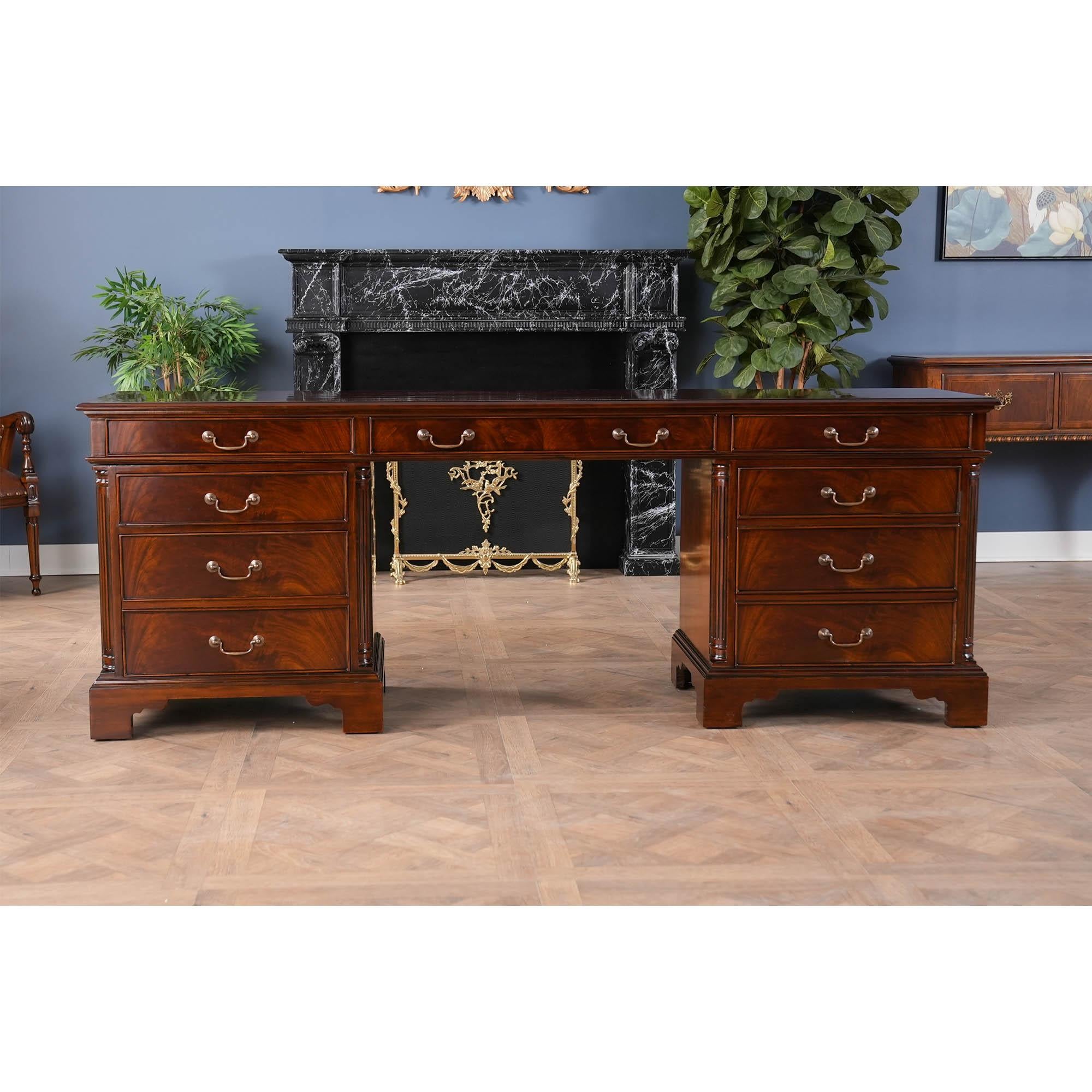 Credenza grande in mogano in vendita 3