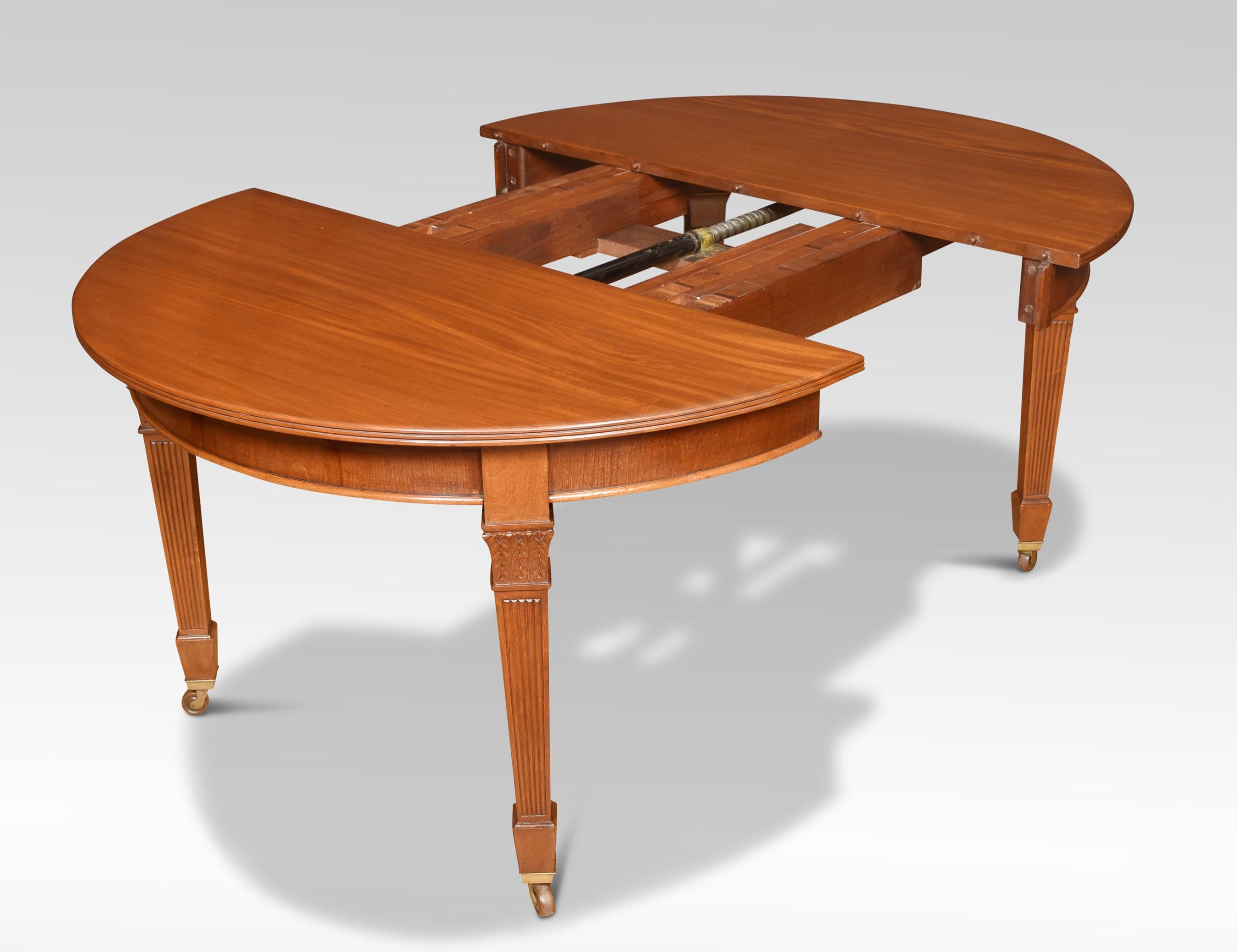 20th Century Large mahogany dining table For Sale