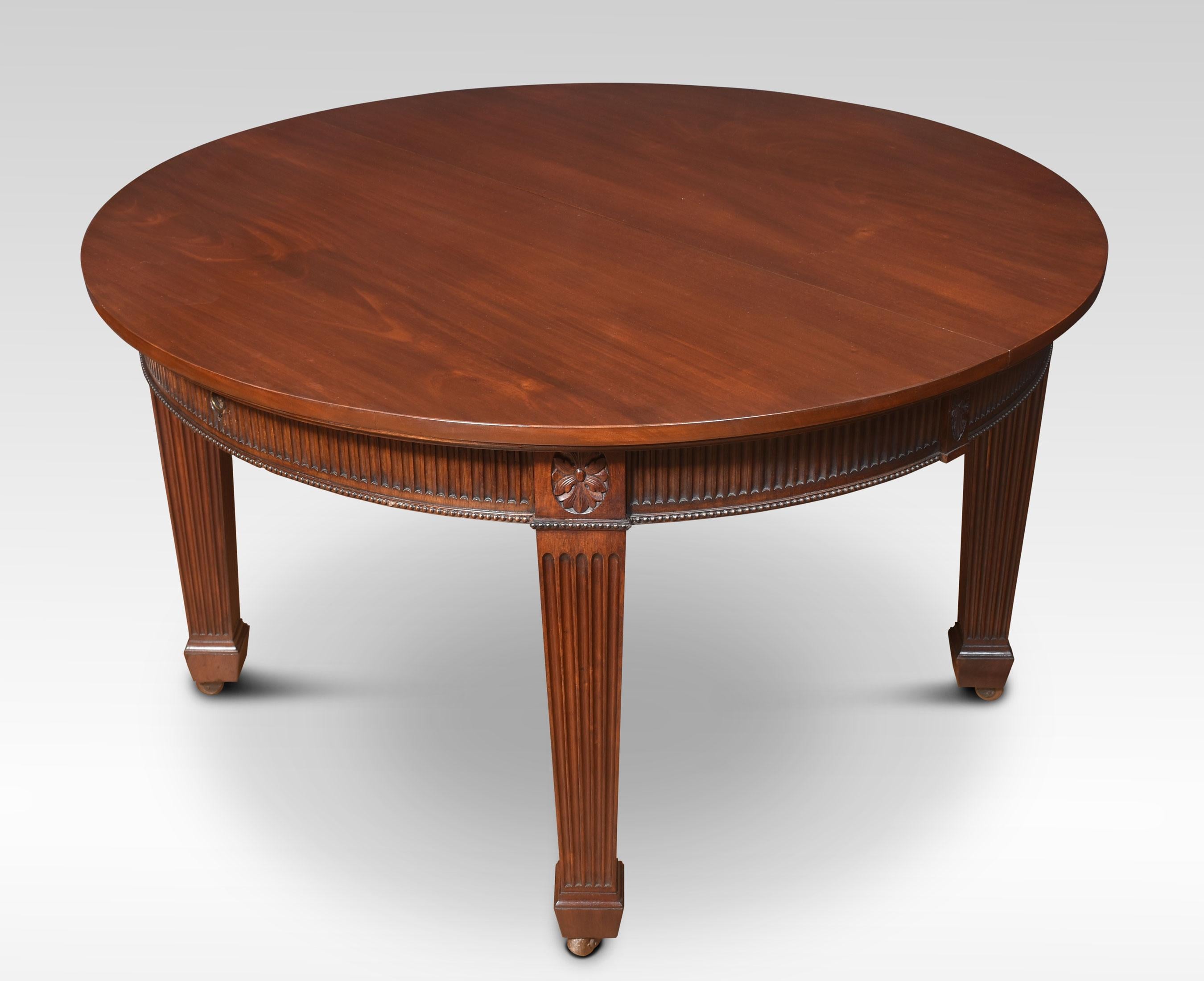 Wood Large mahogany dining table For Sale