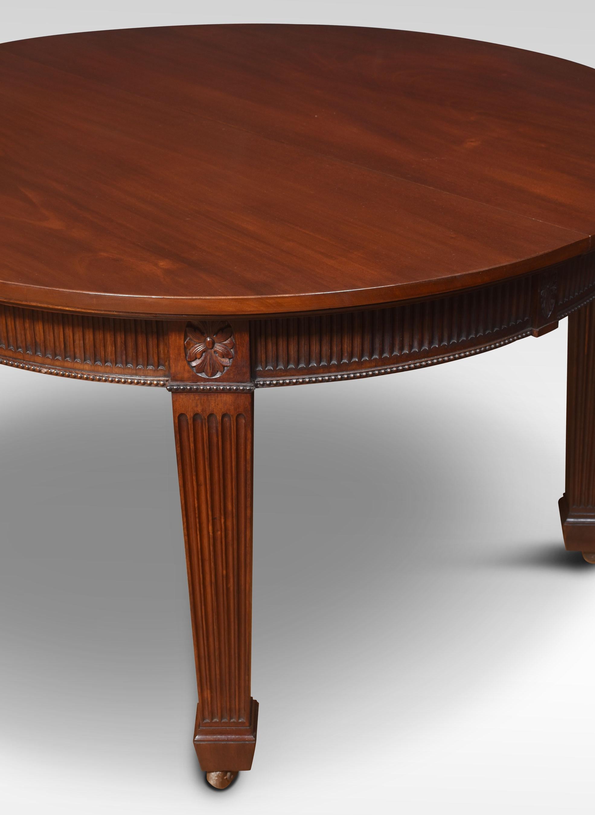 Large mahogany dining table For Sale 1