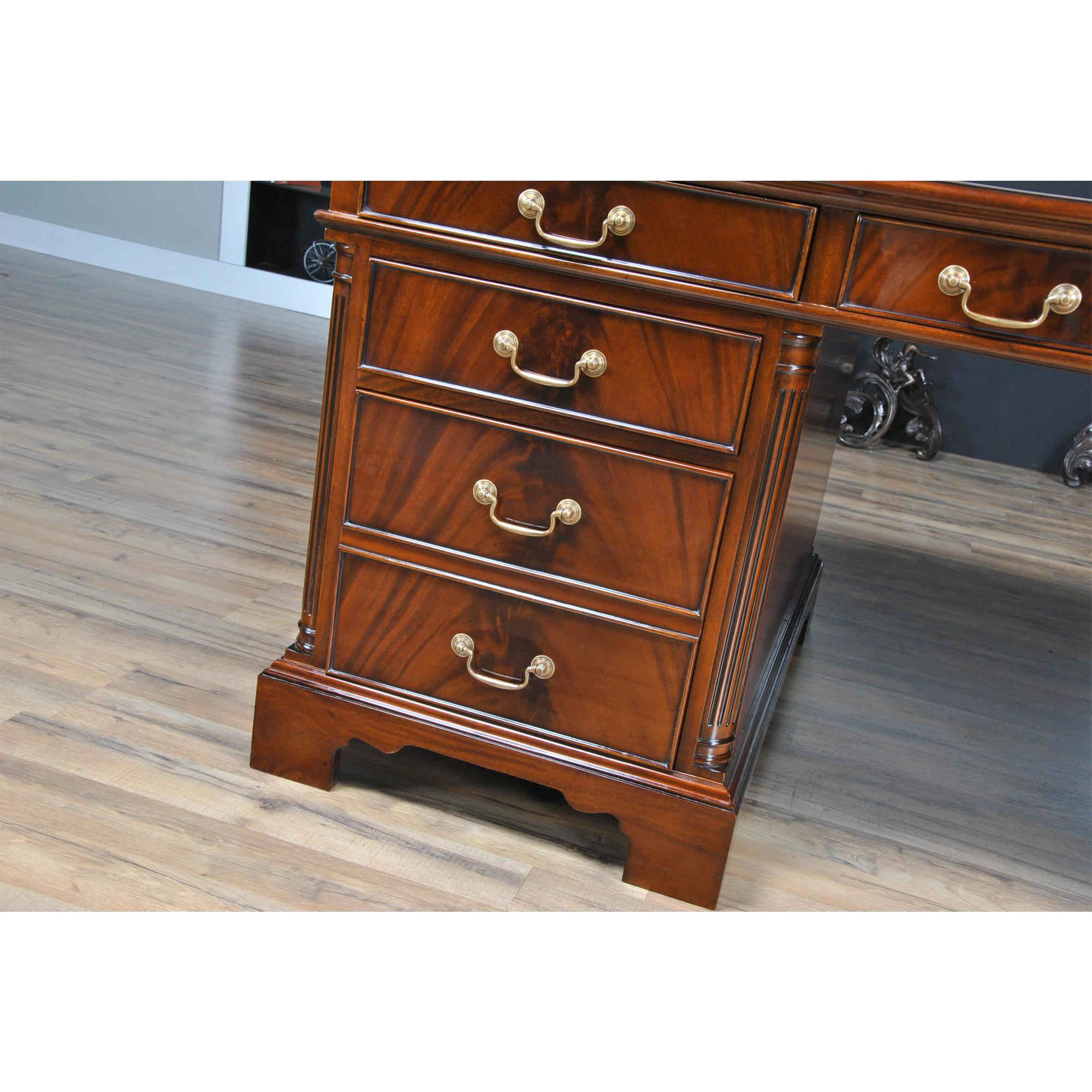 Large Mahogany Executive Desk In New Condition For Sale In Annville, PA