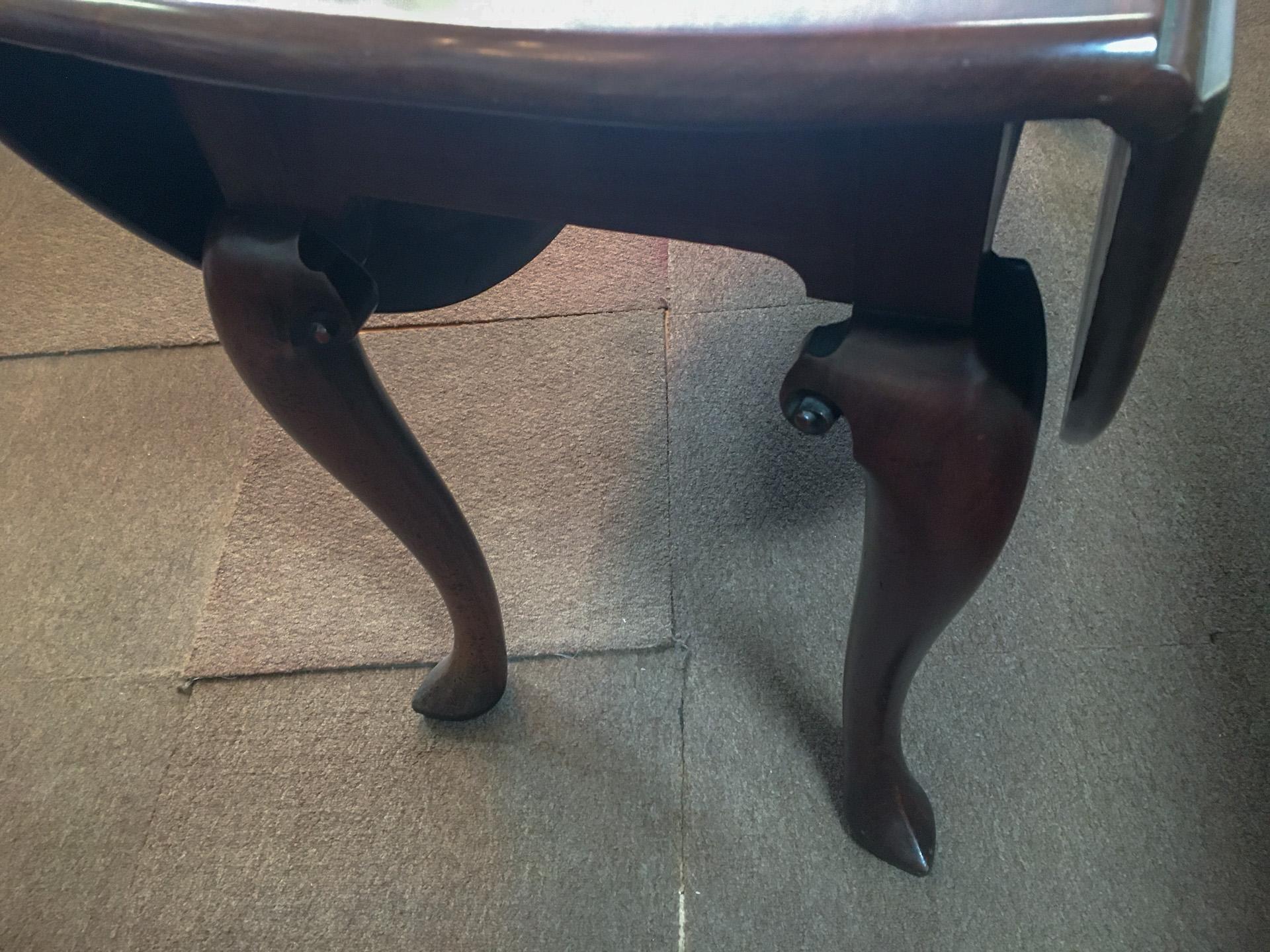 Mid-18th Century Large Mahogany Oval Queen Anne Drop Leaf Dining Table/ Console
