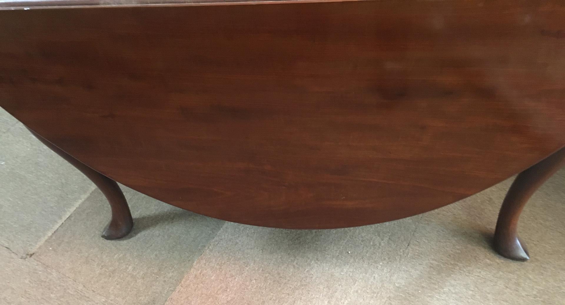 Brass Large Mahogany Oval Queen Anne Drop Leaf Dining Table/ Console