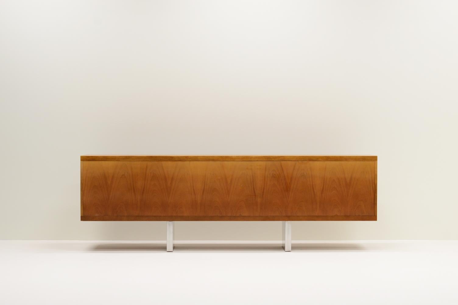 Large Mahogany Sideboard by Hans Von Klier for Skipper, Italy, 1970s In Good Condition For Sale In Landgraaf, NL