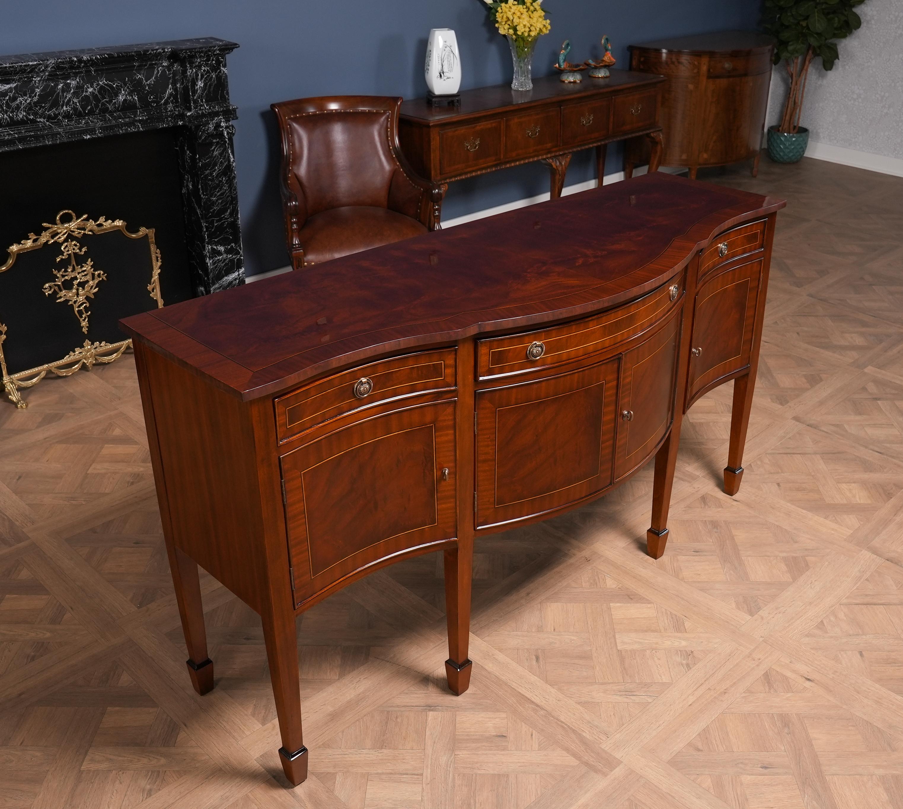 Large Mahogany Sideboard  For Sale 7