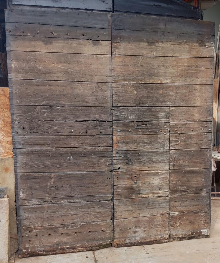 Chestnut Large Main entrance door double-leaf nailed chestnut, Italy For Sale