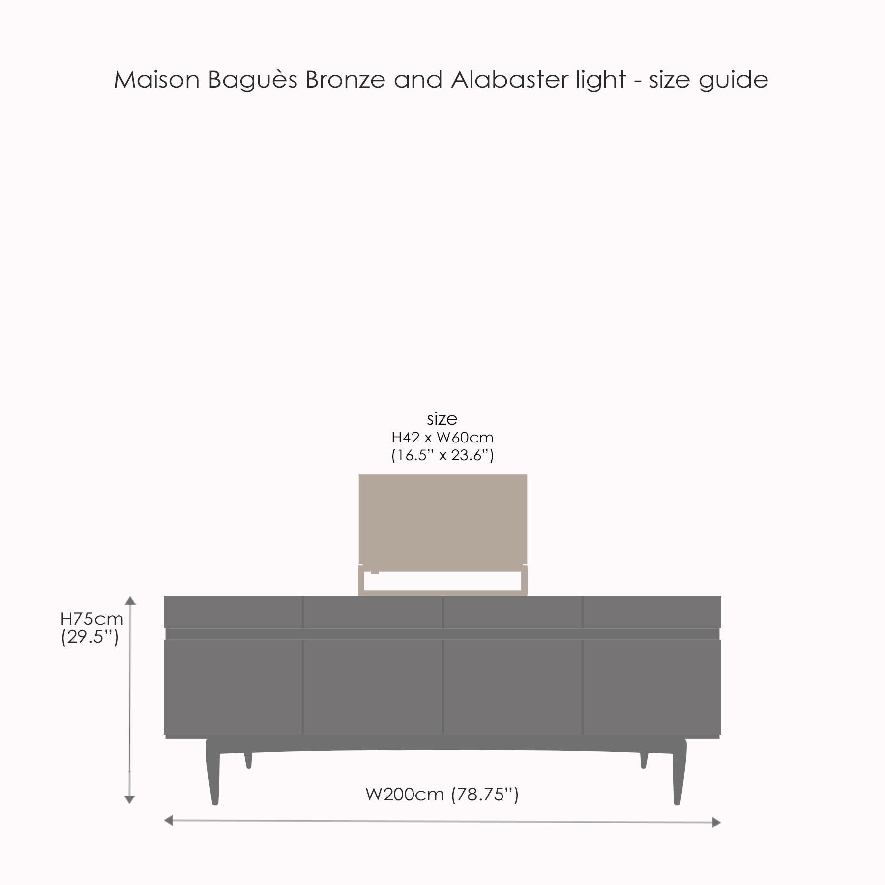 Große Maison Baguès Tischlampe aus Bronzeguss und Alabaster mit französischem Design im Angebot 8