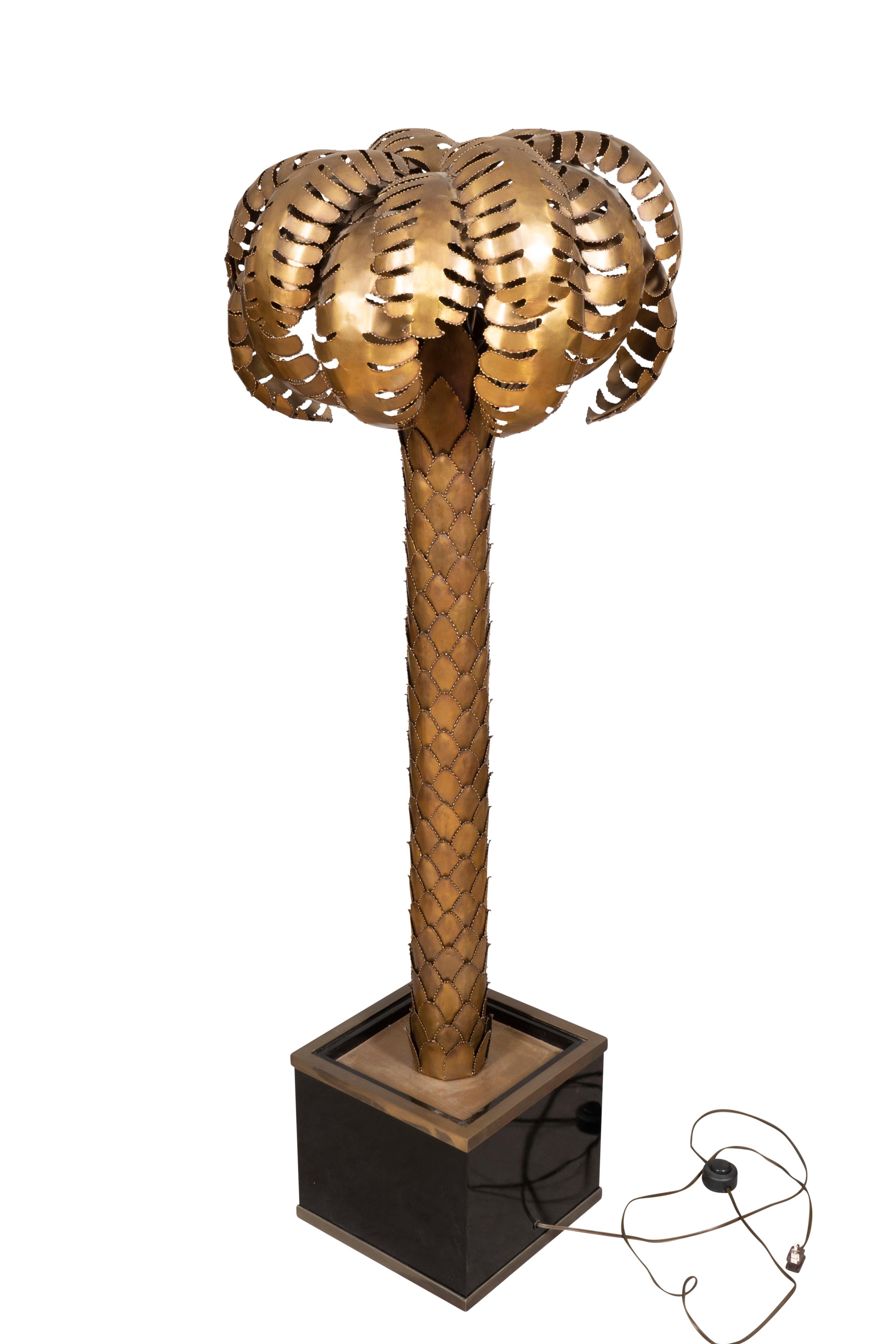 Mid-Century Modern Large Maison Jansen Brass Palm Tree Lamp For Sale
